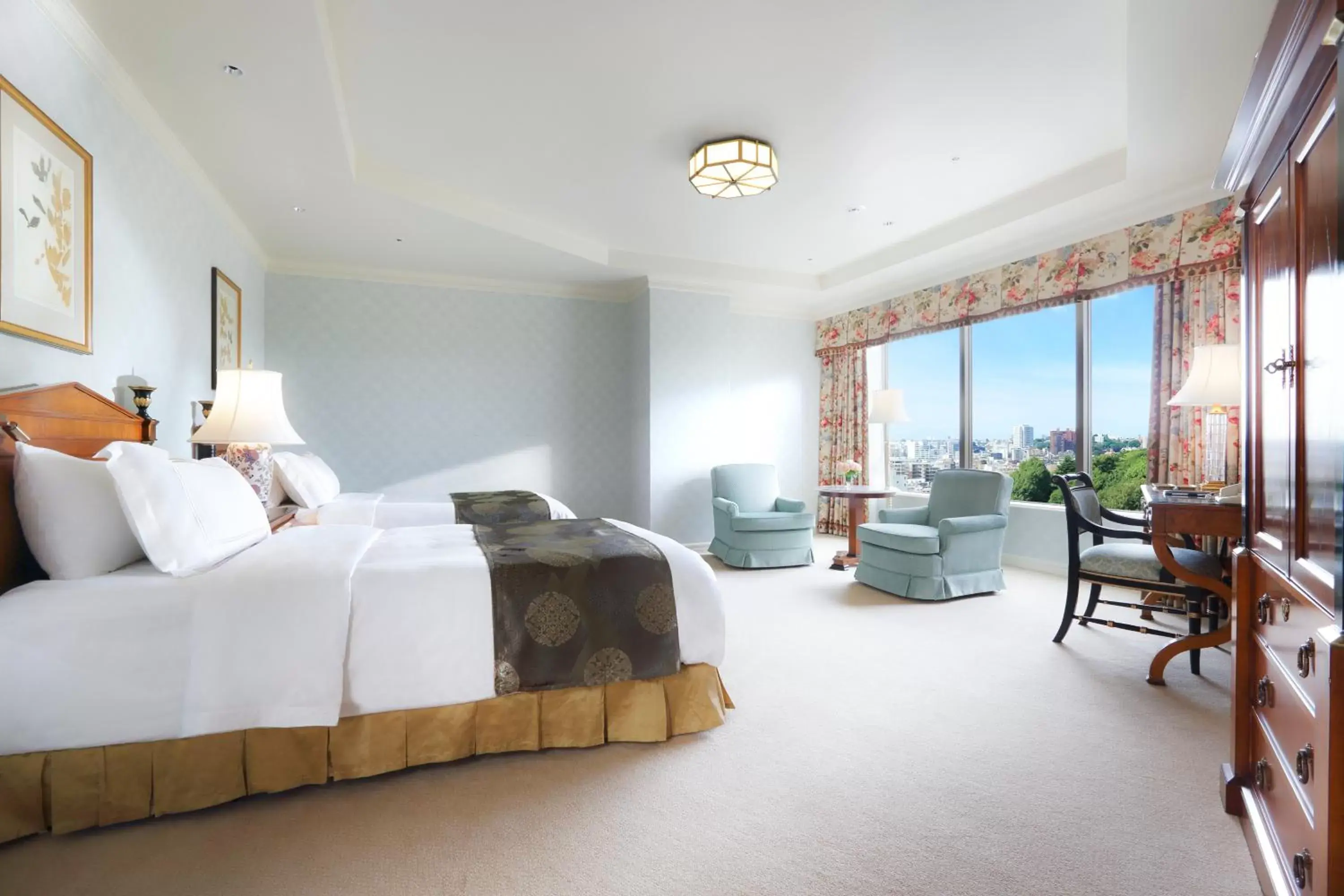 Deluxe Twin Room / Garden View in Hotel Chinzanso Tokyo Deluxe Twin Room / Garden View in Hotel Chinzanso Tokyo