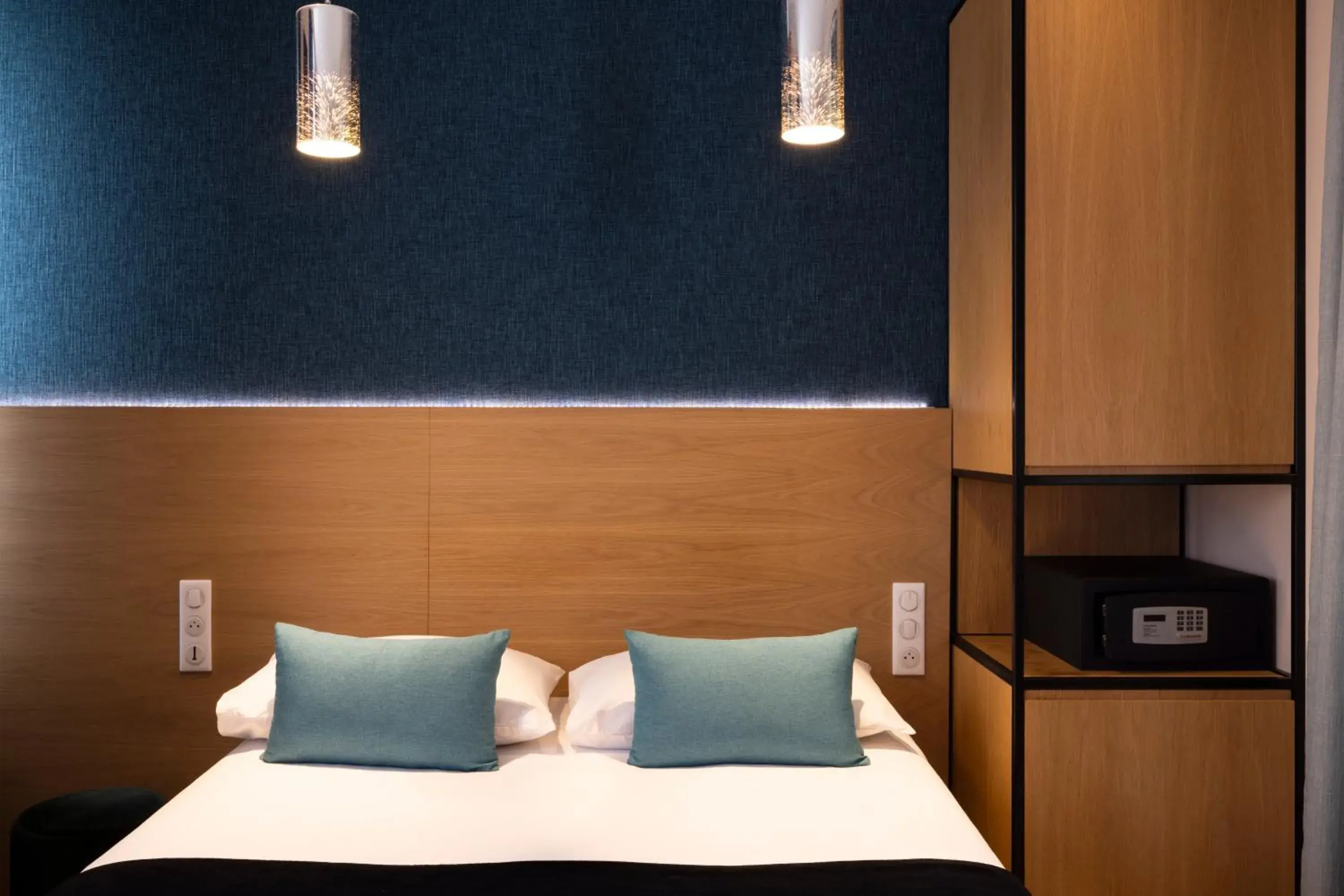 Superior Double Room in Hôtel Elixir Superior Double Room in Hôtel Elixir