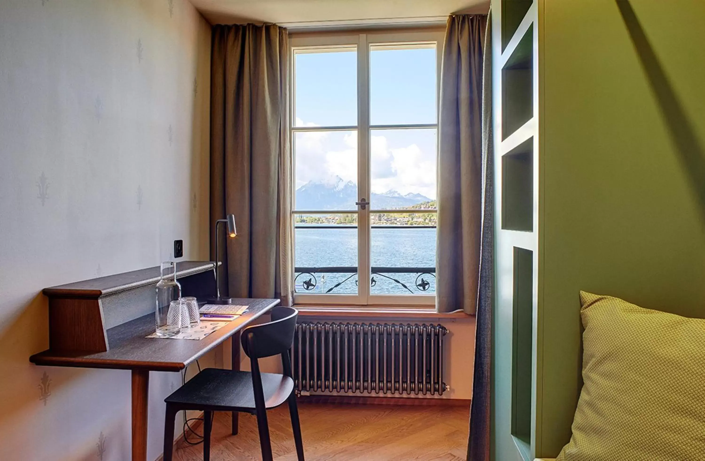 Double Room with Lake View in Hotel Restaurant Seehof Double Room with Lake View in Hotel Restaurant Seehof