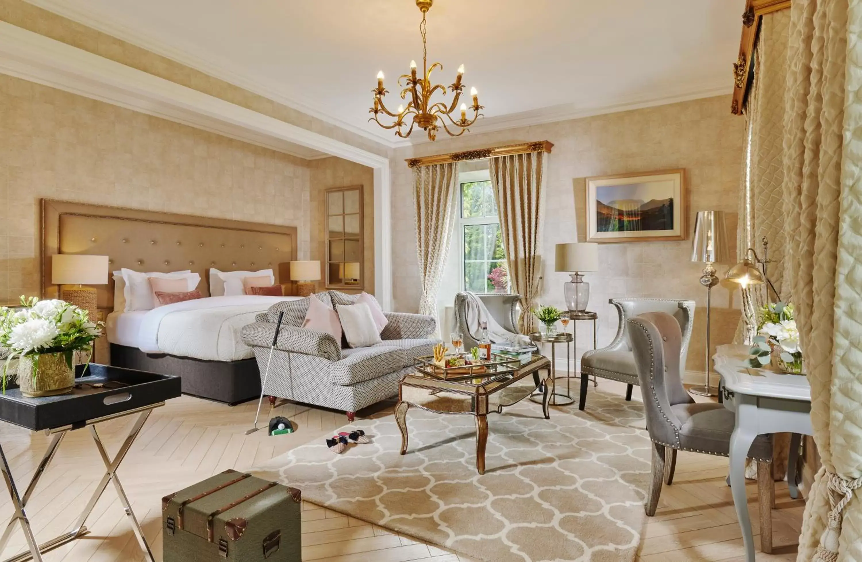 Victorian Suite in Great Southern Killarney Victorian Suite in Great Southern Killarney