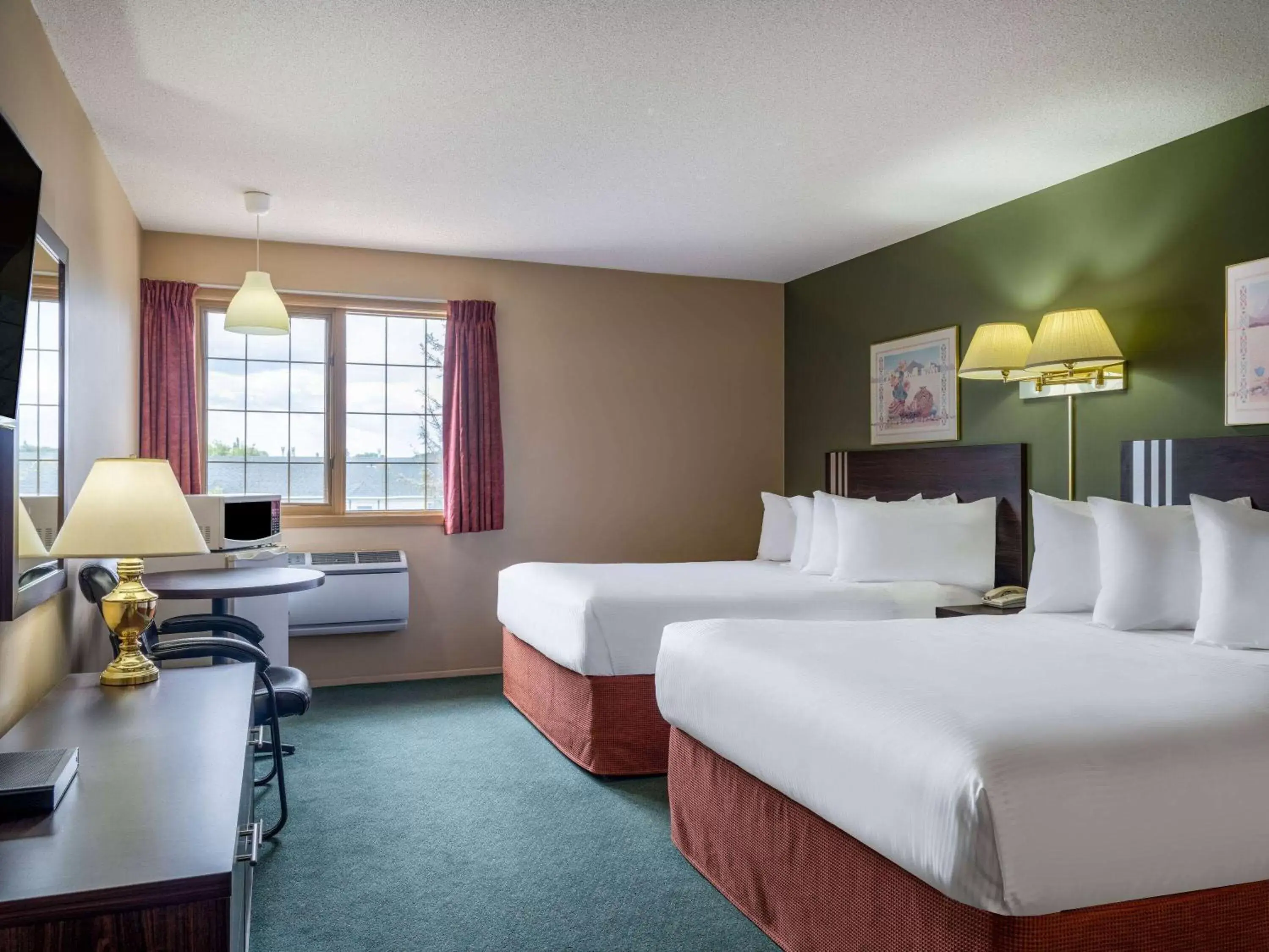 Queen Room with Two Queen Beds - Non-Smoking in Travelodge by Wyndham Lacombe Queen Room with Two Queen Beds - Non-Smoking in Travelodge by Wyndham Lacombe