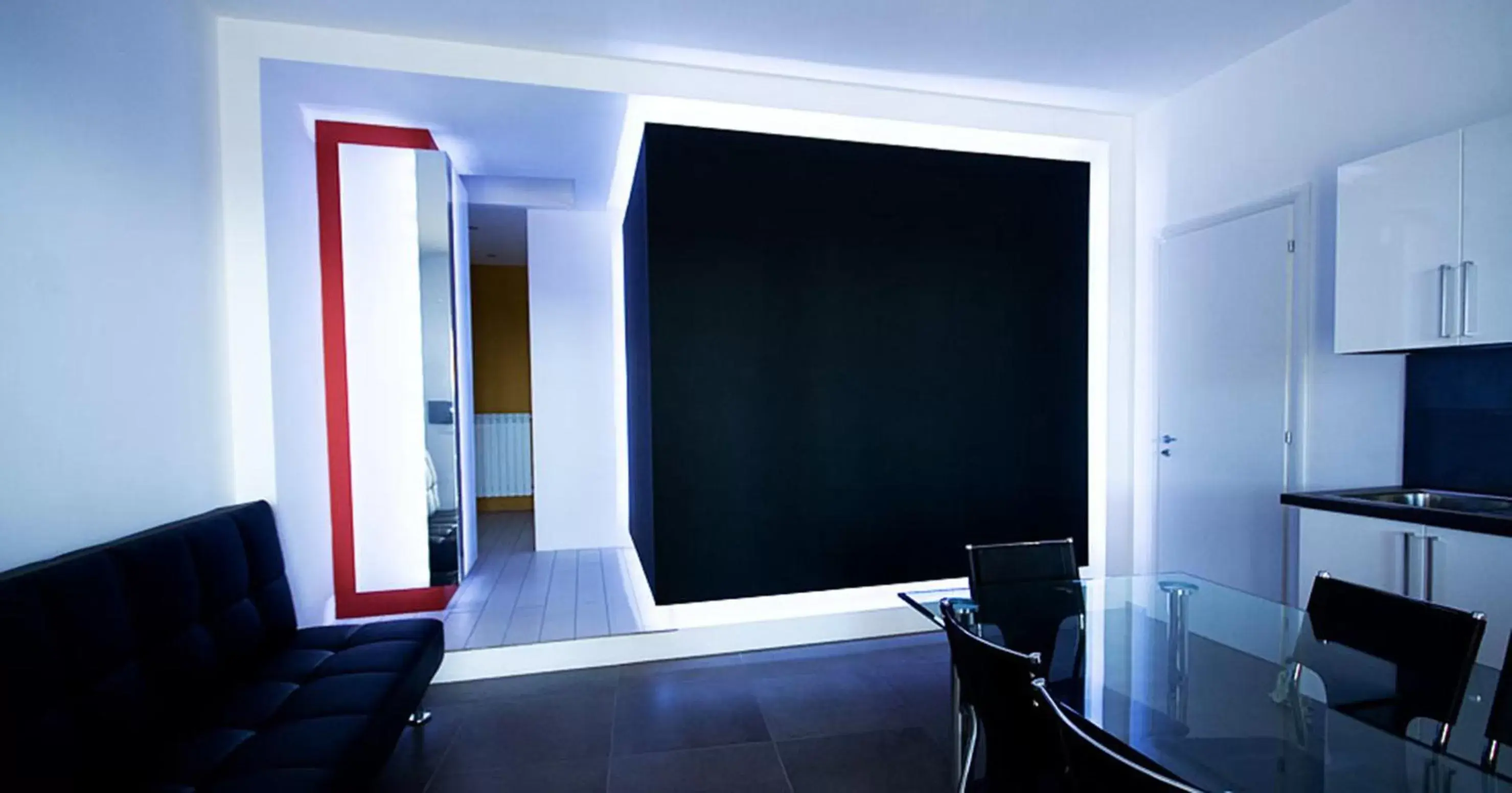 Communal lounge/ TV room, Seating Area in Villino Erminia - Seaside Art b&b Communal lounge/ TV room, Seating Area in Villino Erminia - Seaside Art b&b