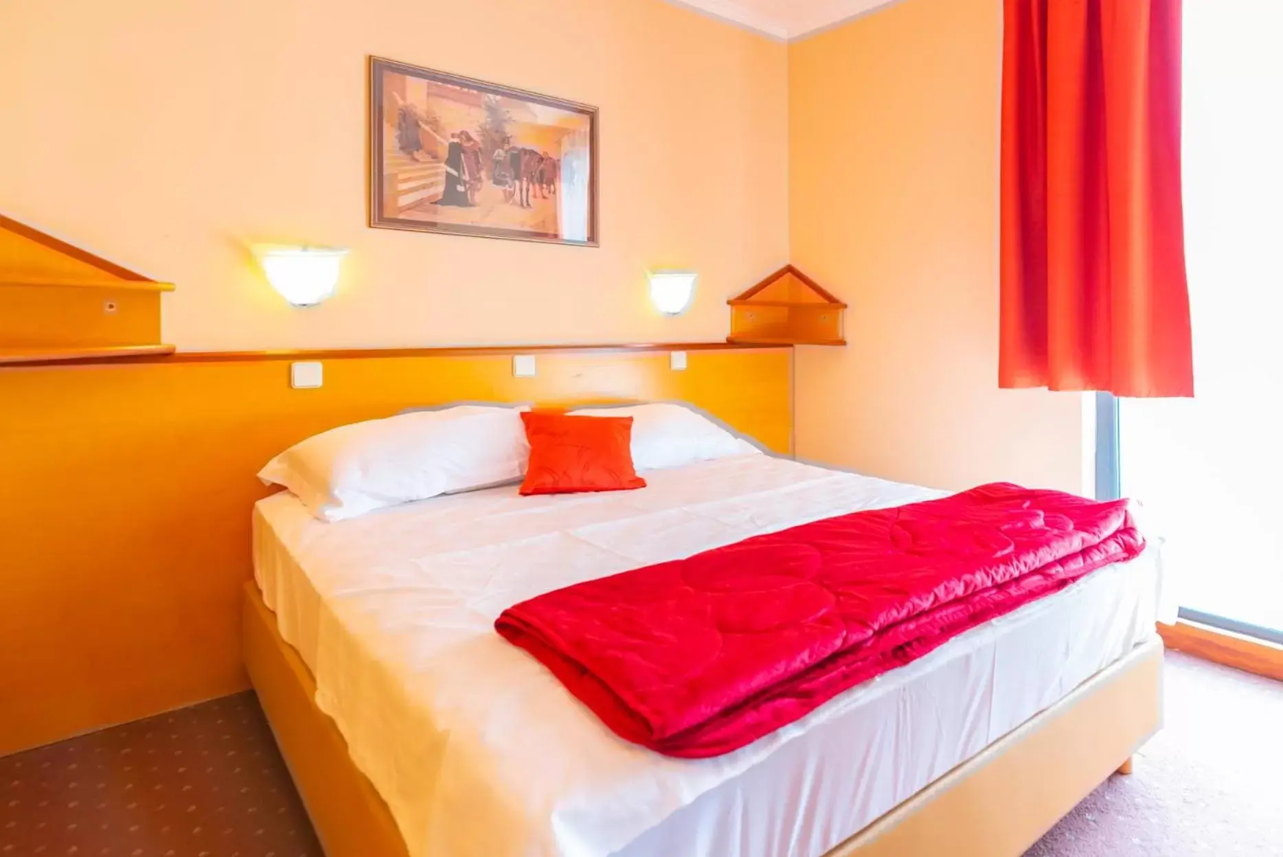 Classic Double Room with Extra Bed in Hotel Park Classic Double Room with Extra Bed in Hotel Park