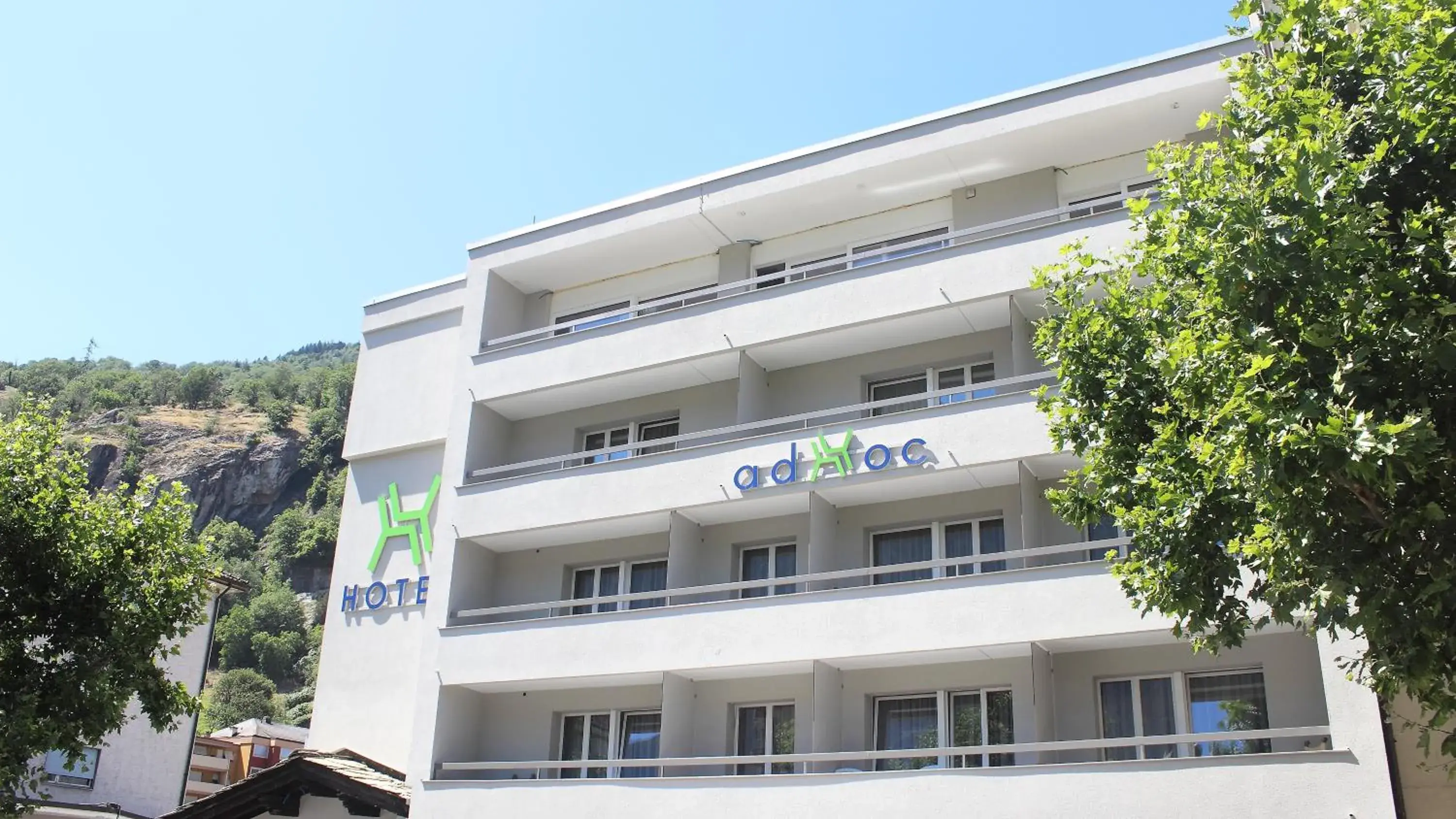 Adhhoc Hotel Adhhoc Hotel