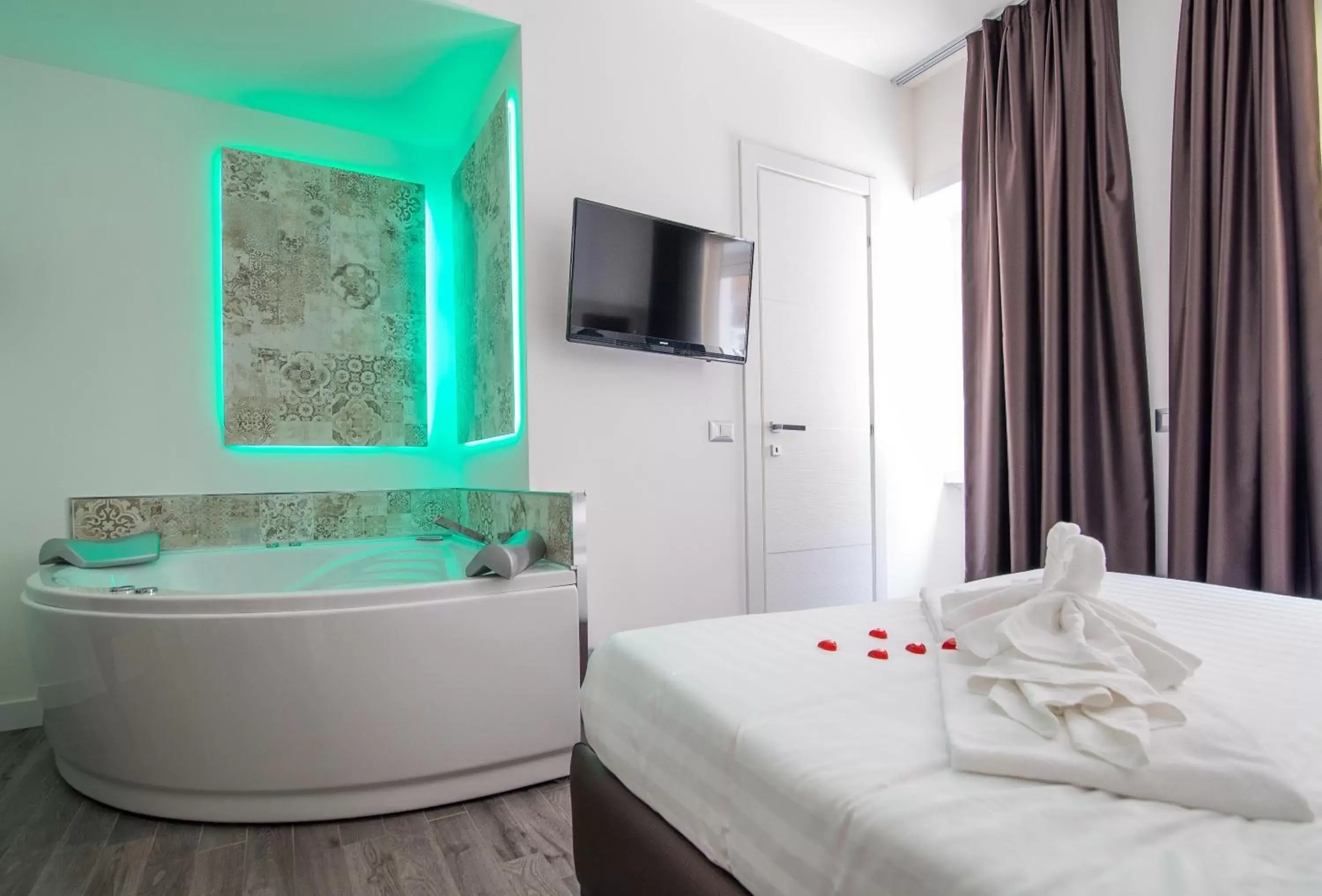 Deluxe Double or Twin Room with Spa Bath in Vatican Relais Rome Suite Deluxe Double or Twin Room with Spa Bath in Vatican Relais Rome Suite