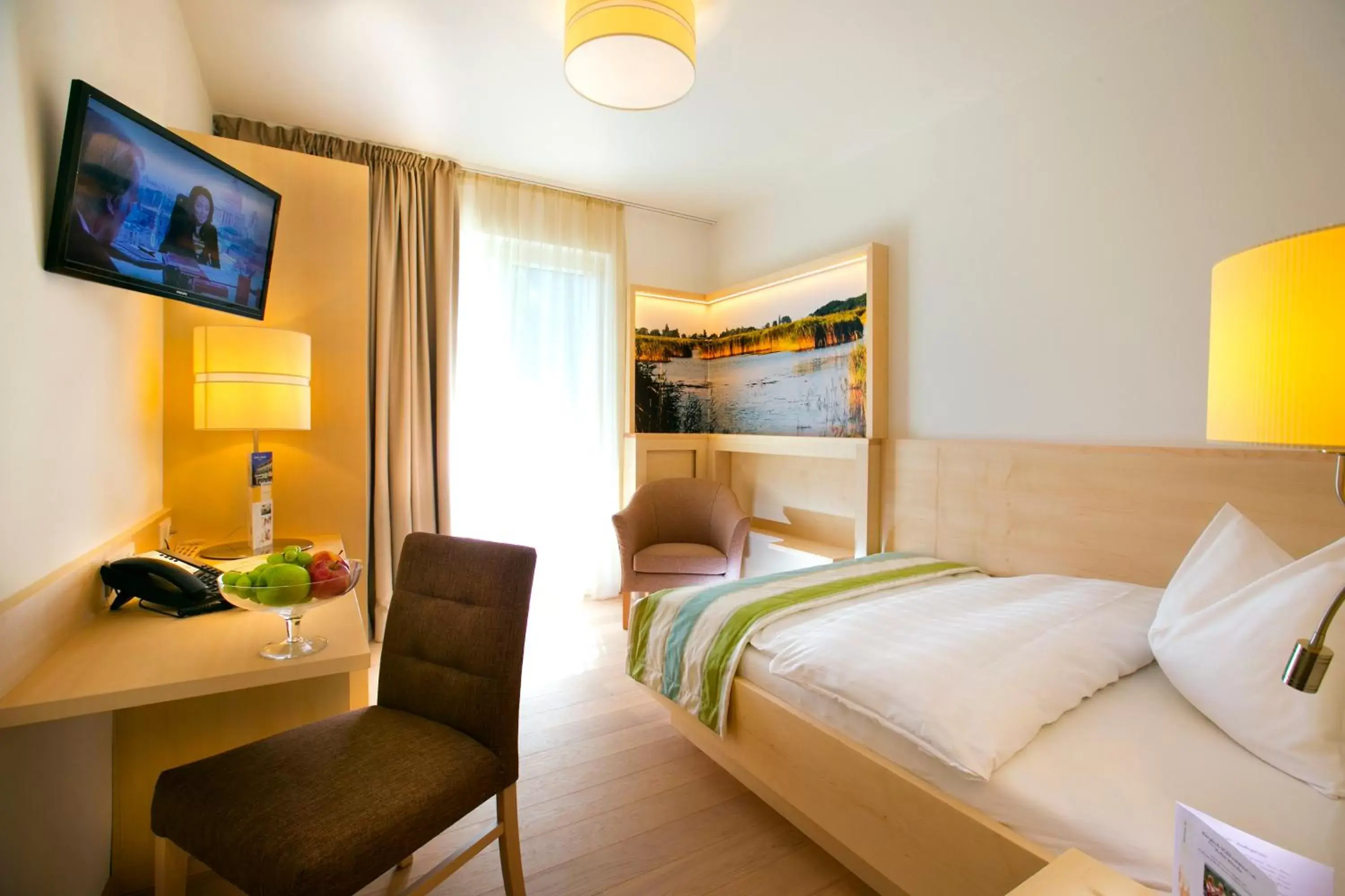 Deluxe Single Room - single occupancy - with Air Conditioning in Hotel Wende Deluxe Single Room - single occupancy - with Air Conditioning in Hotel Wende