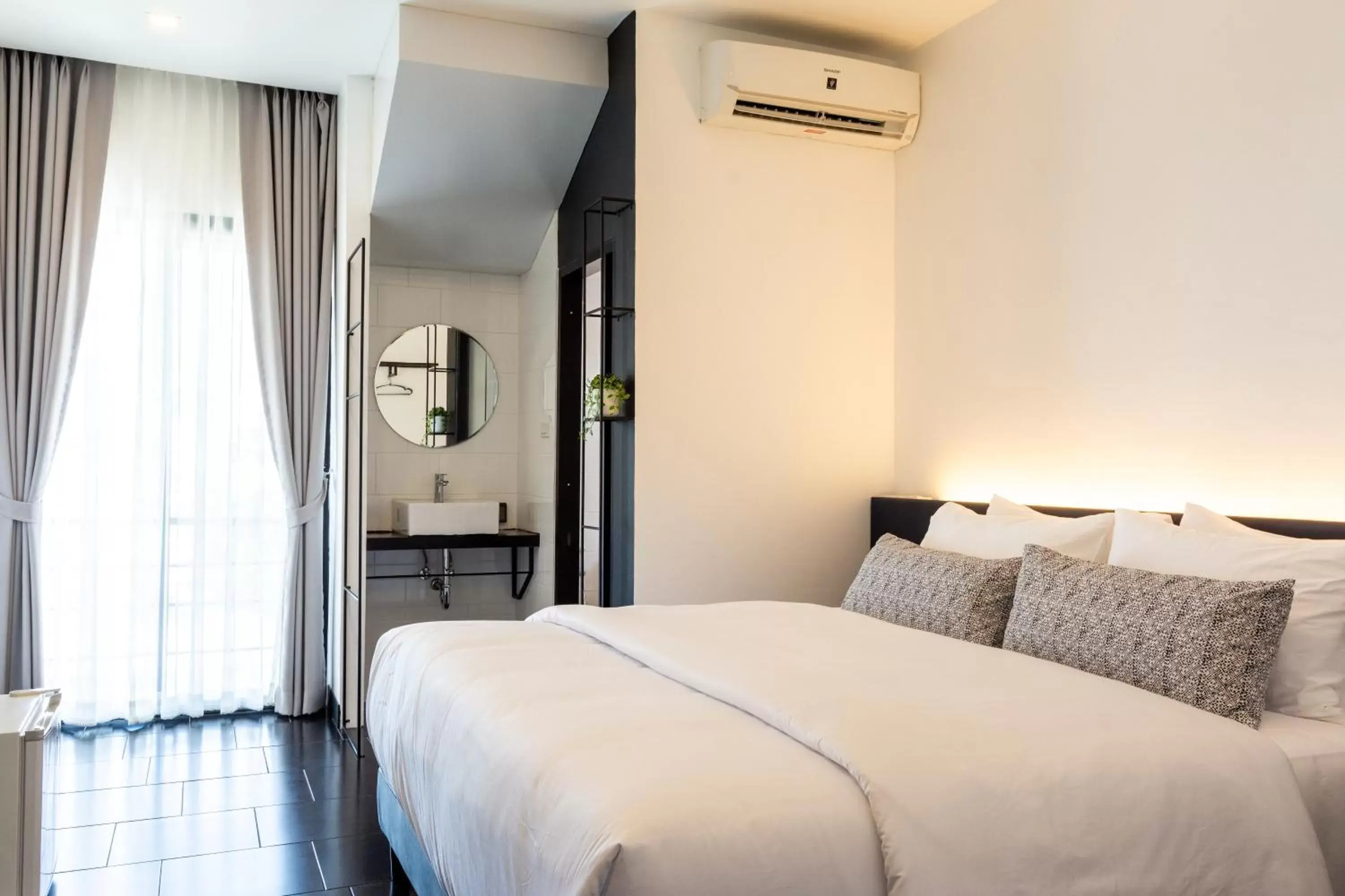 Standard Double Room in Asa Hotel Standard Double Room in Asa Hotel