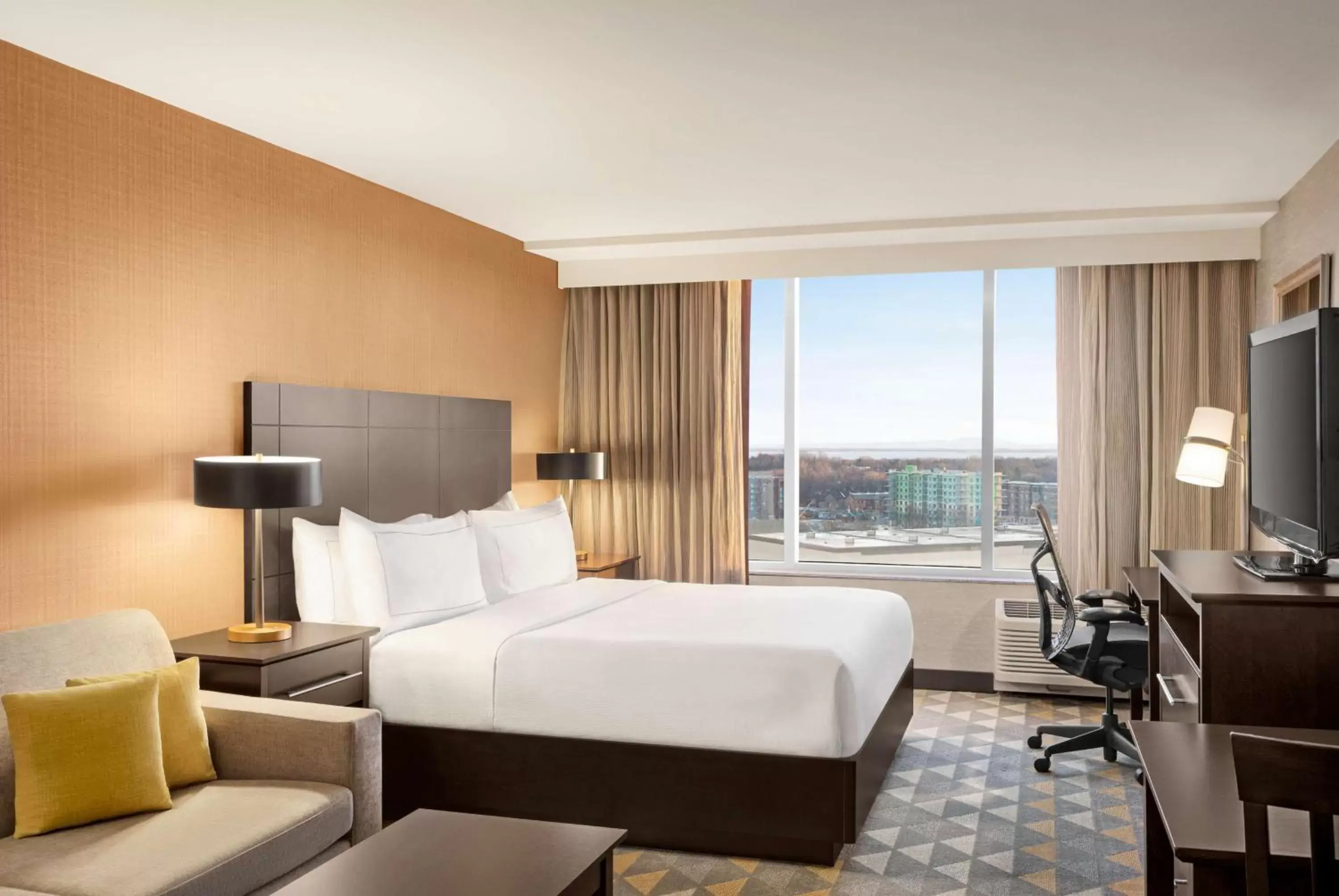 King Studio Suite with Kitchenette in Doubletree By Hilton Pointe Claire Montreal Airport West King Studio Suite with Kitchenette in Doubletree By Hilton Pointe Claire Montreal Airport West