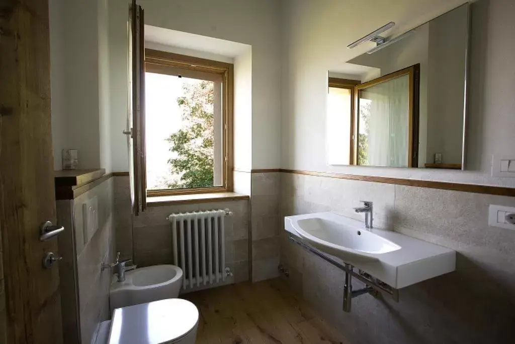 Large Single Room - single occupancy in Ca' del Cuco Large Single Room - single occupancy in Ca' del Cuco