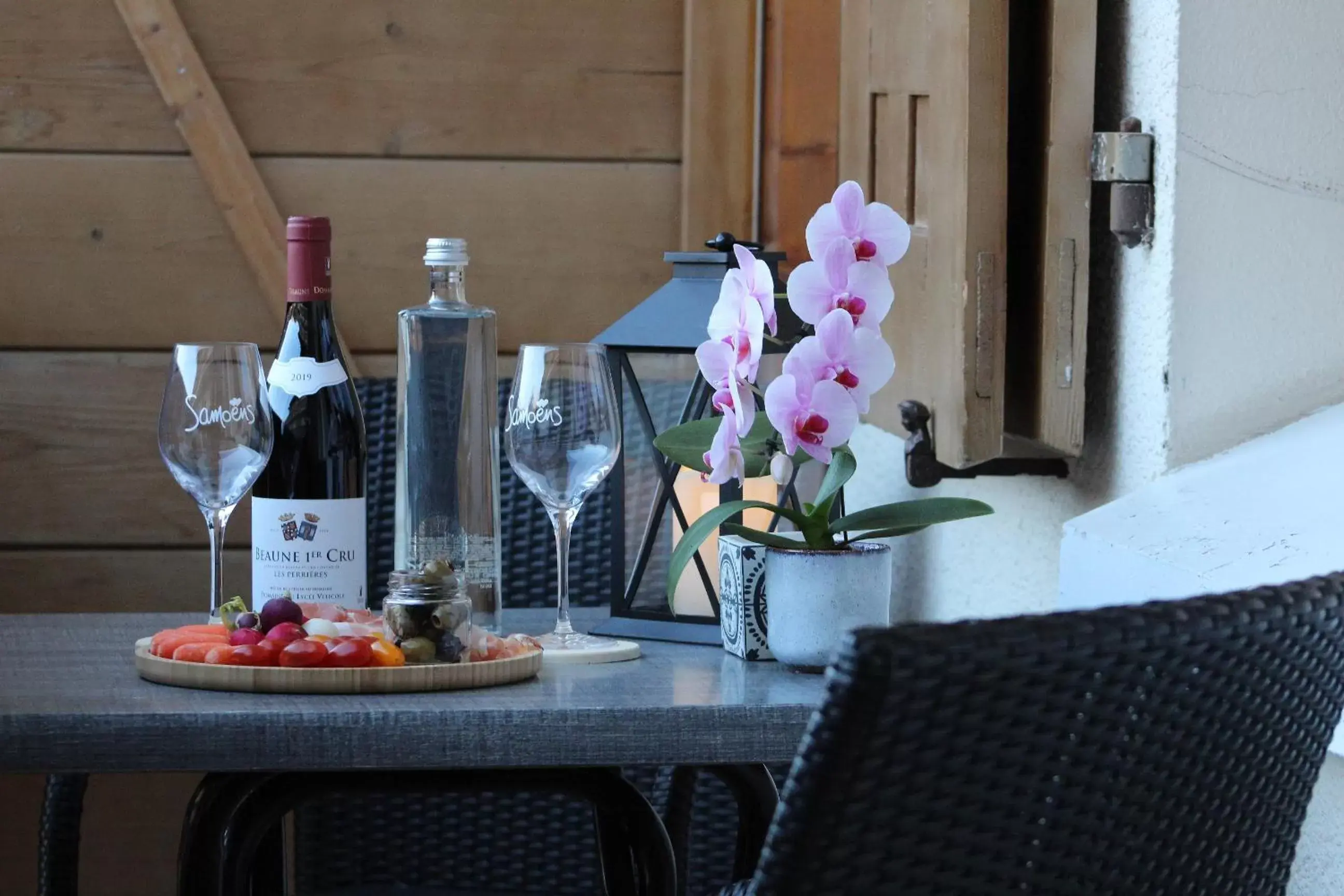 Superior Triple Room in Hôtel Les Glaciers Superior Triple Room in Hôtel Les Glaciers