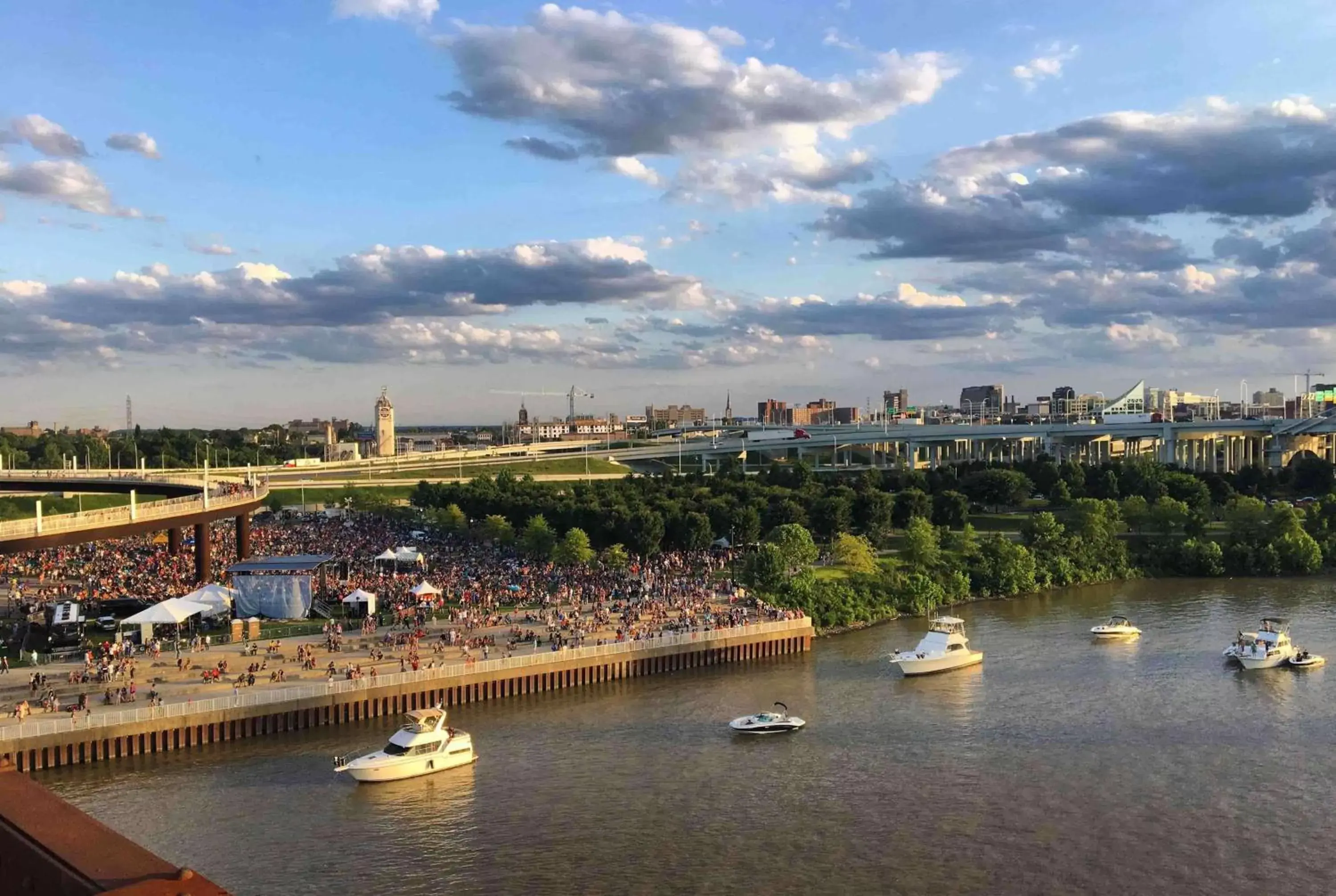 Galt House Hotel, A Trademark Collection Hotel Galt House Hotel, A Trademark Collection Hotel