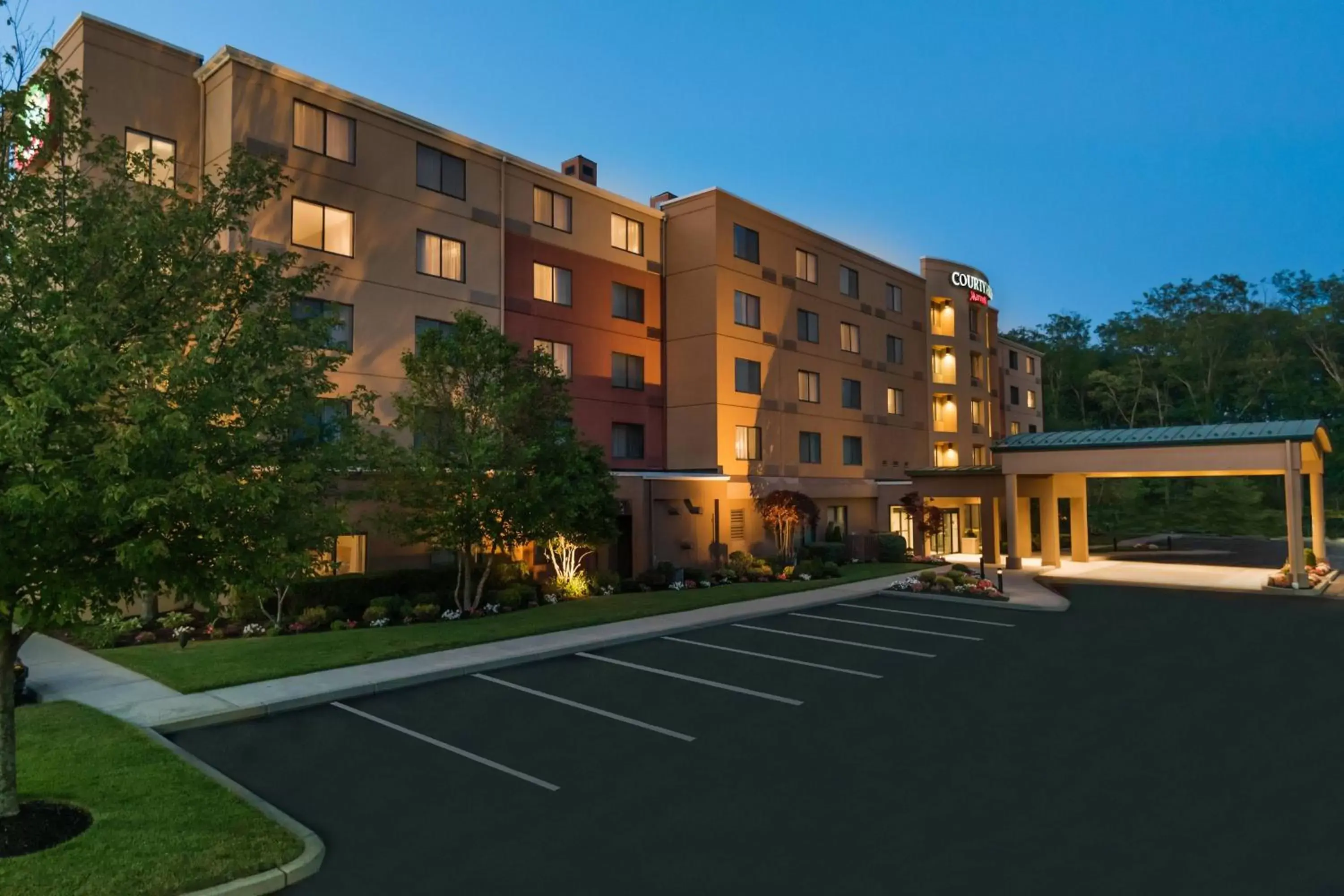 Courtyard by Marriott Providence Lincoln Courtyard by Marriott Providence Lincoln