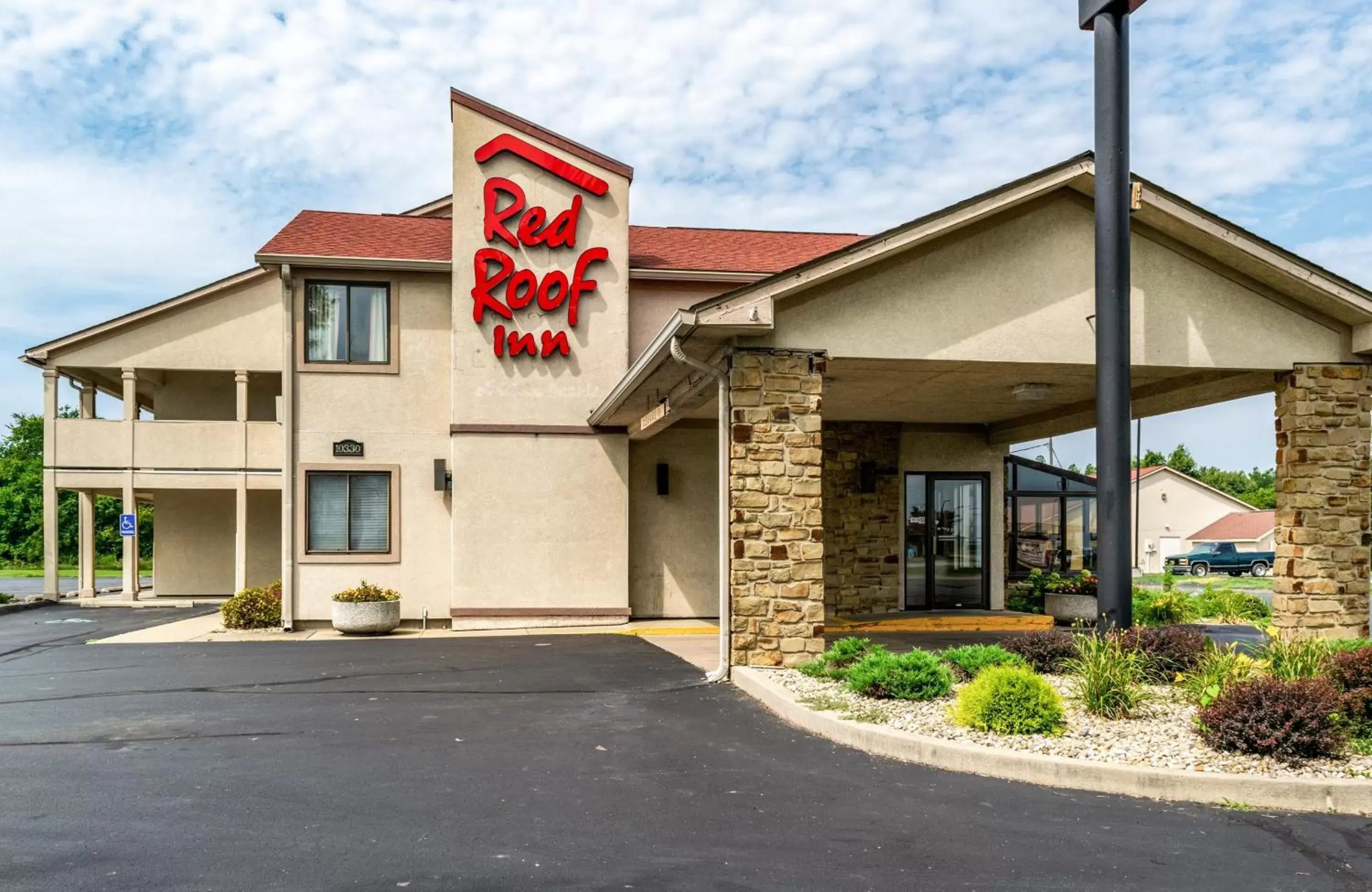 Red Roof Inn Columbus - Taylorsville Red Roof Inn Columbus - Taylorsville