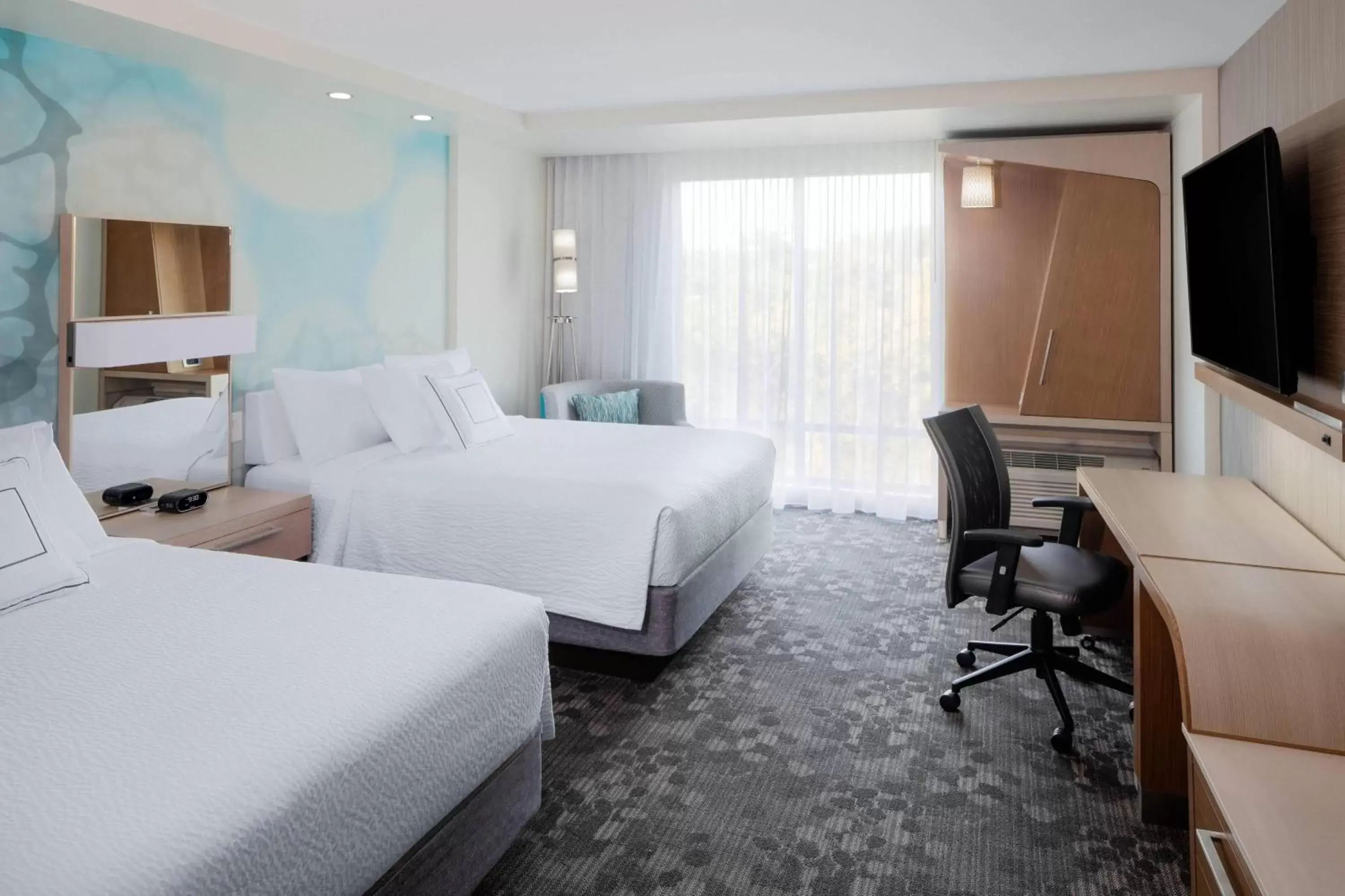 Guest Room with Two Queen Beds, Waterfront in Courtyard by Marriott Albany Troy/Waterfront Guest Room with Two Queen Beds, Waterfront in Courtyard by Marriott Albany Troy/Waterfront