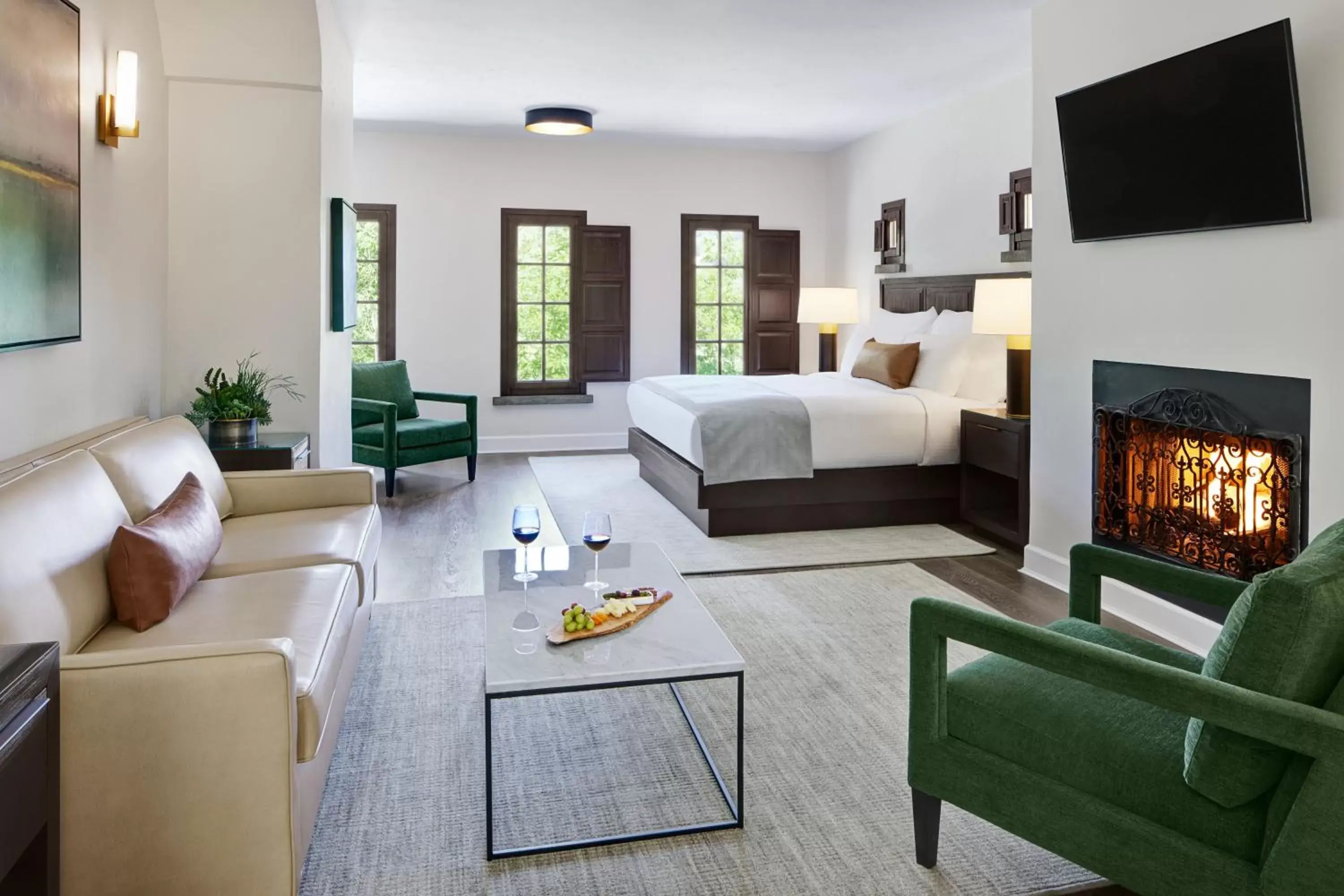 Hillside King Suite in Kenwood Inn & Spa Hillside King Suite in Kenwood Inn & Spa