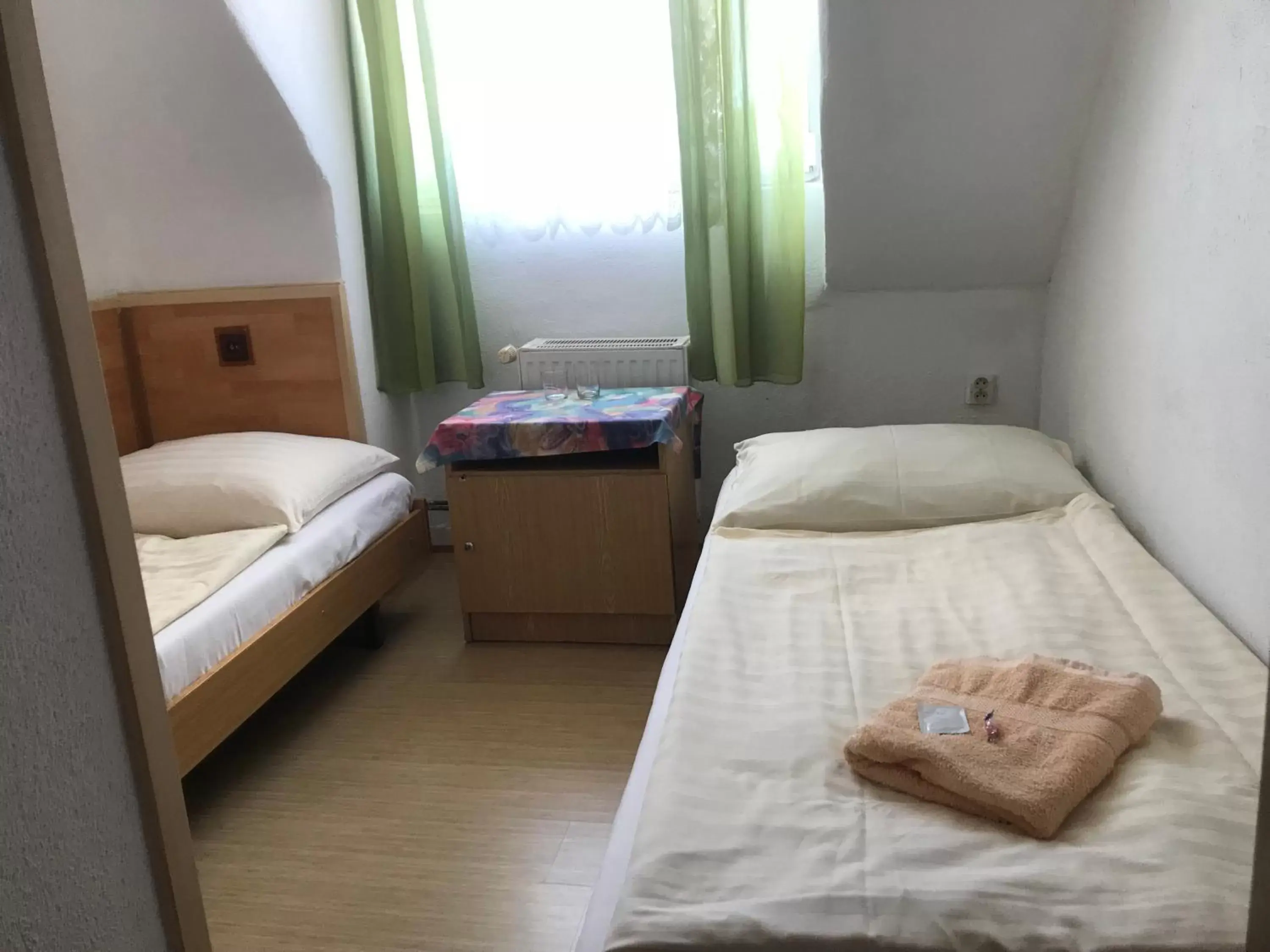 Twin Room - single occupancy in Hotel Chata Twin Room - single occupancy in Hotel Chata