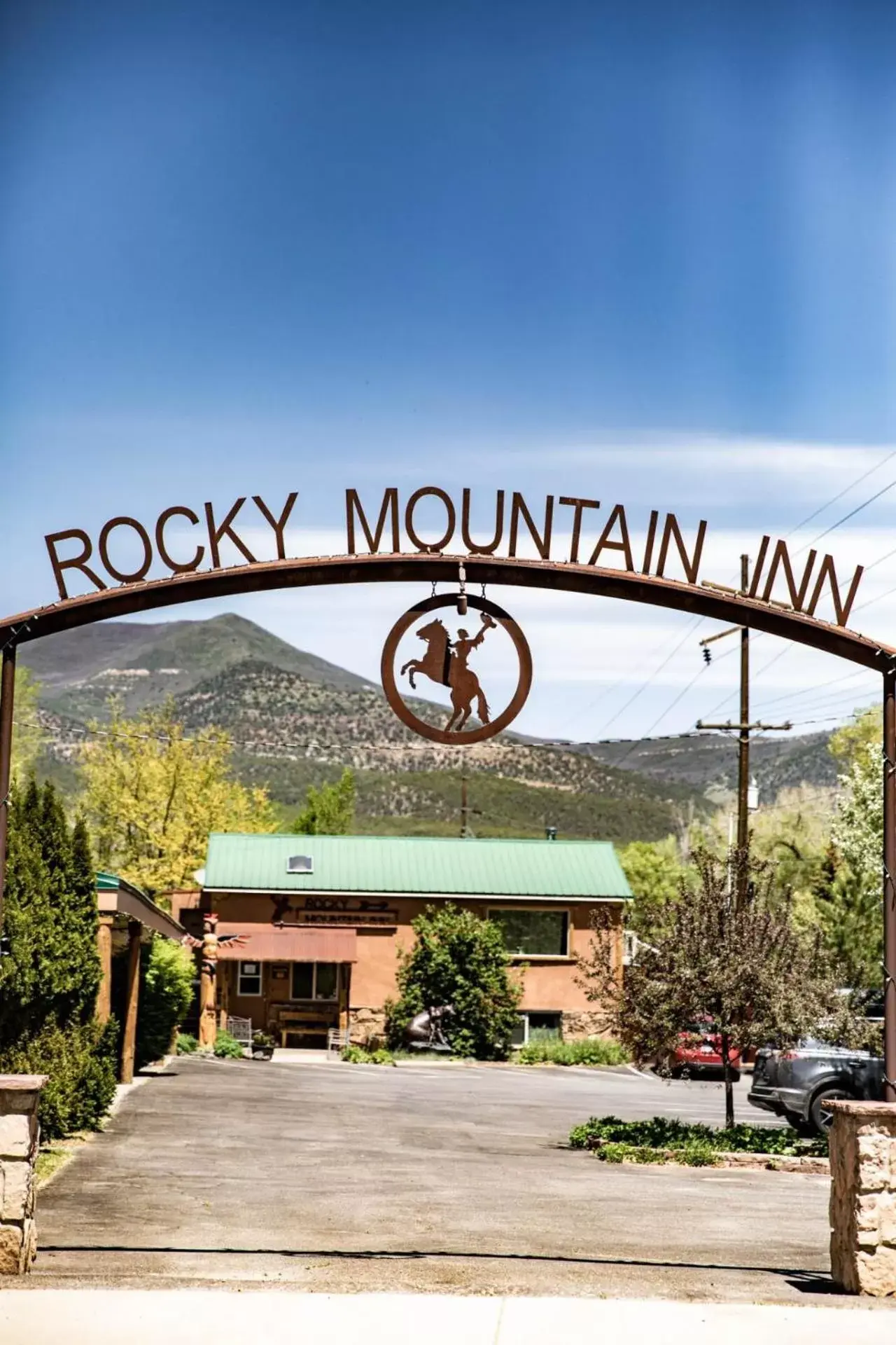 Rocky Mountain Inn Rocky Mountain Inn