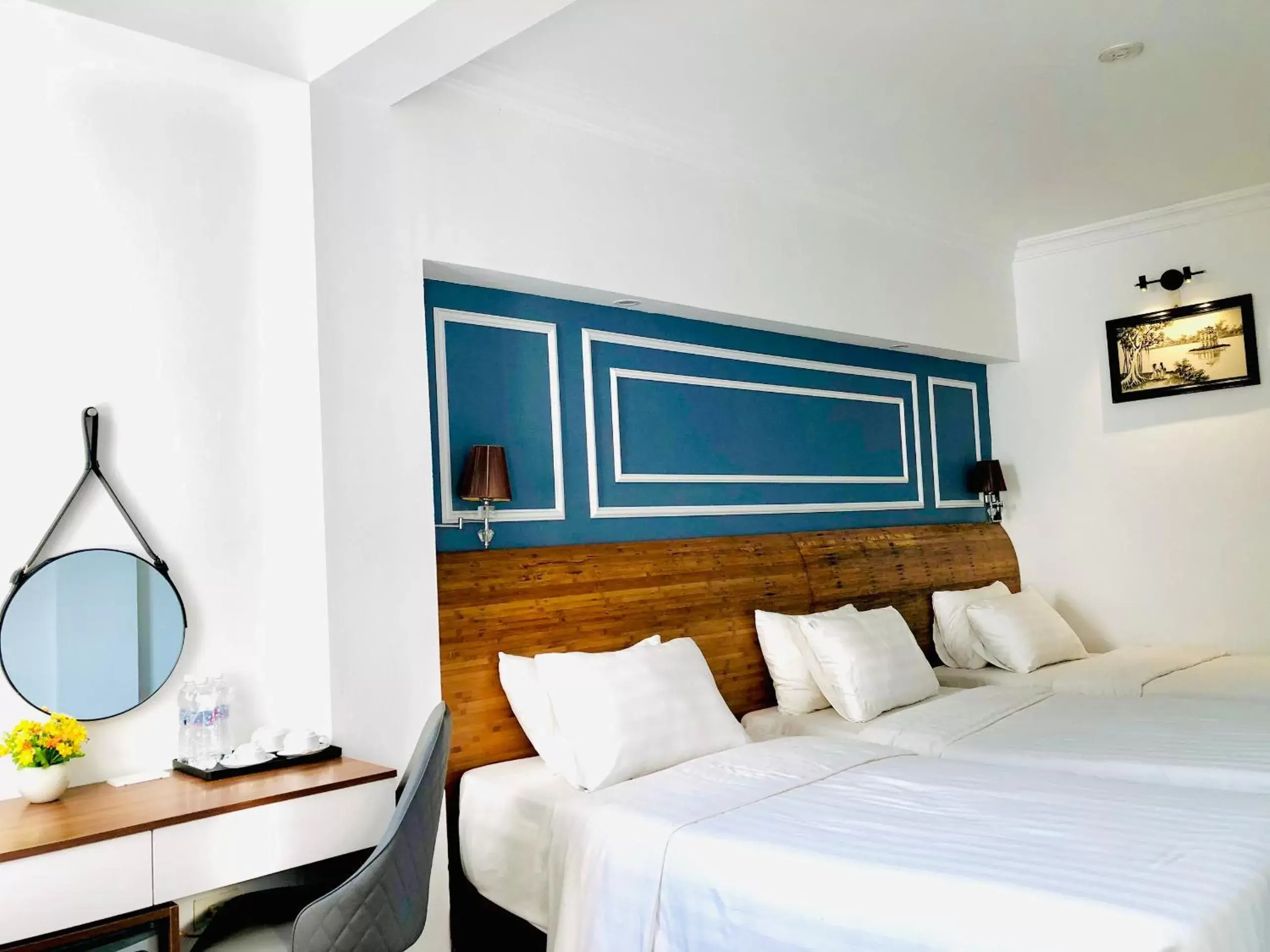 Deluxe Triple Room in Hanoi Sisters Boutique Hotel & Spa & Travel Deluxe Triple Room in Hanoi Sisters Boutique Hotel & Spa & Travel