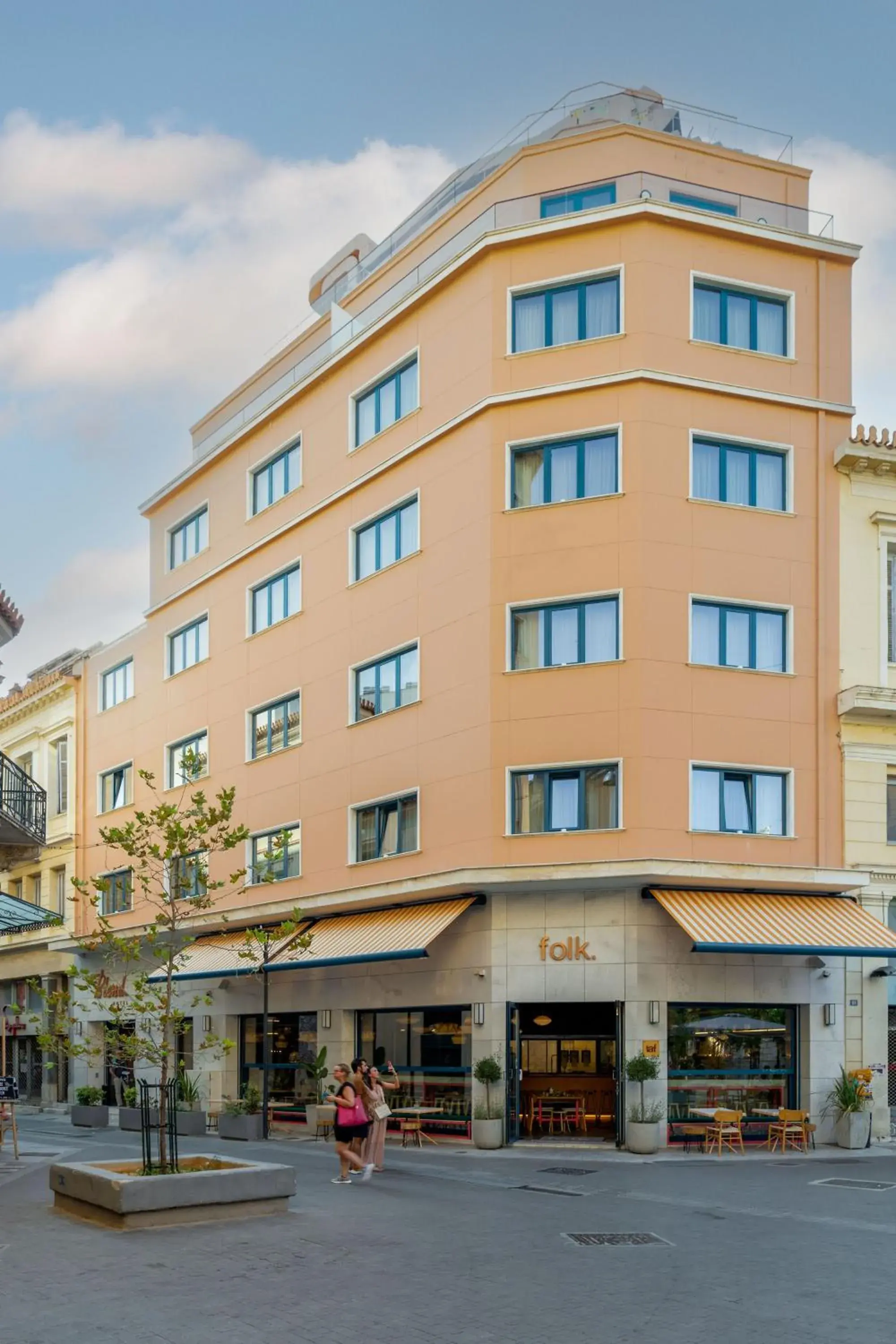 Property Building in Blend Hotel Property Building in Blend Hotel