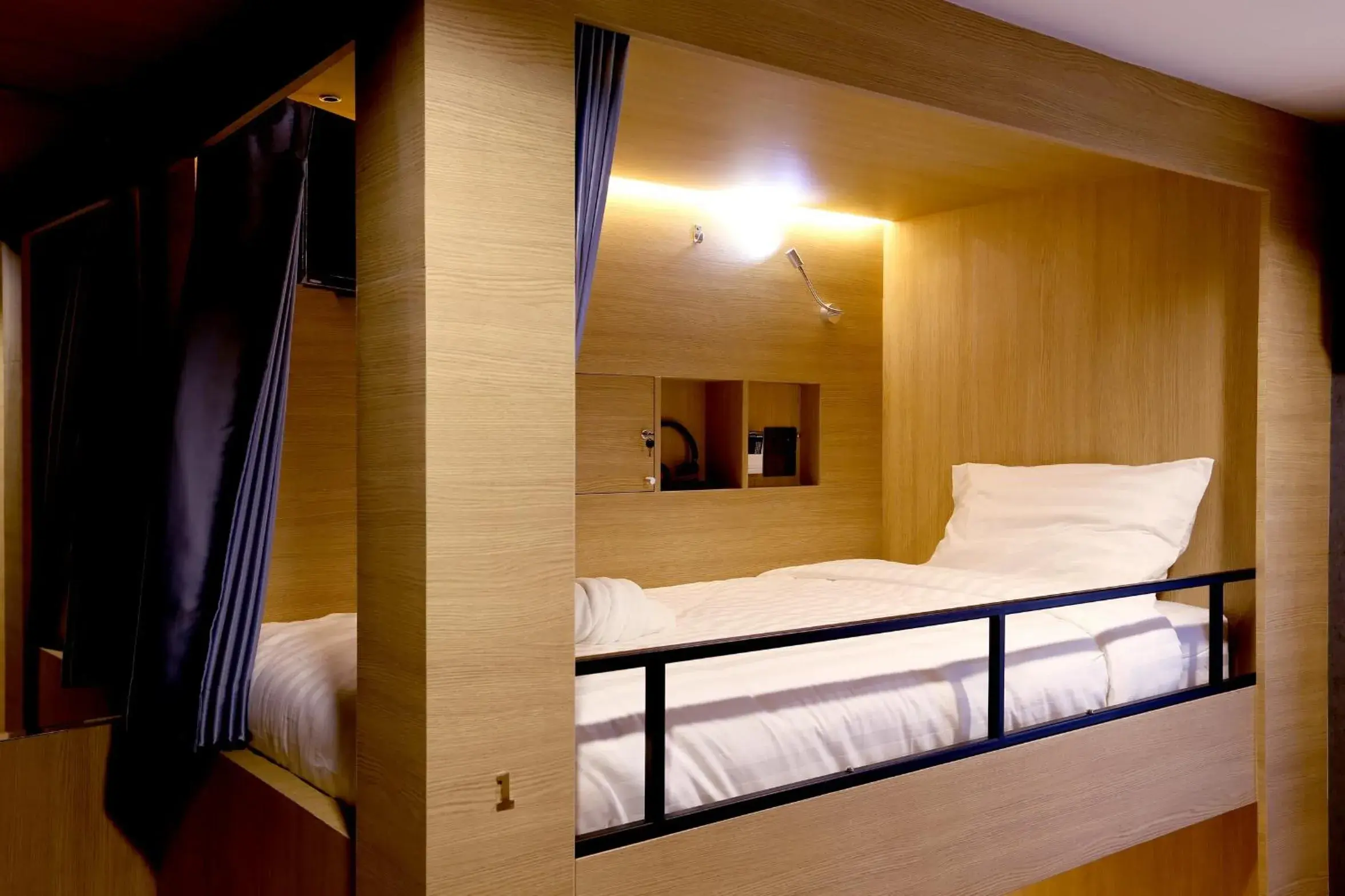 Family Room with Shared Bathroom in The Printing House Poshtel Family Room with Shared Bathroom in The Printing House Poshtel