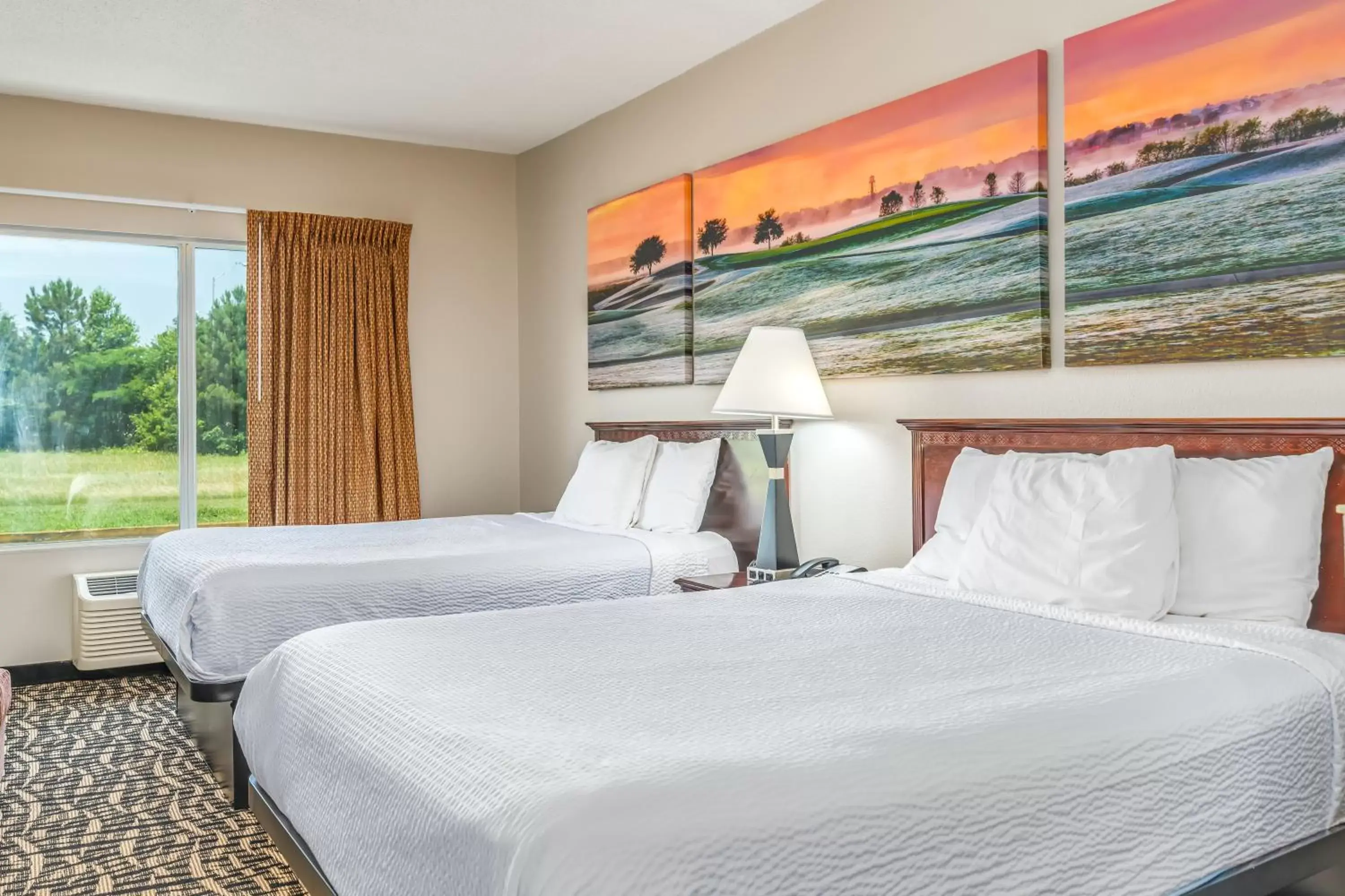 Queen Room with Two Queen Beds - Non-Smoking in Days Inn by Wyndham Coliseum Montgomery AL Queen Room with Two Queen Beds - Non-Smoking in Days Inn by Wyndham Coliseum Montgomery AL