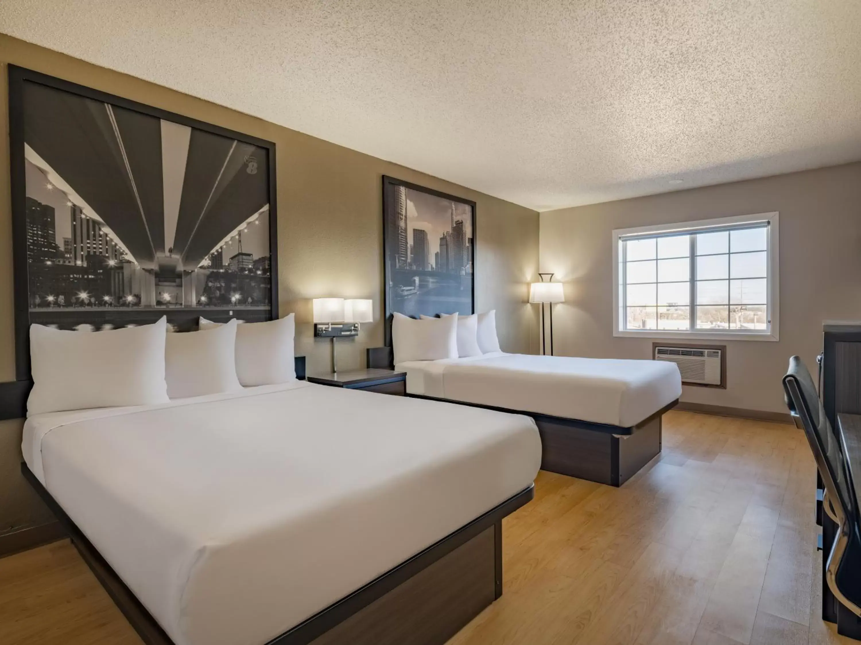 Double Room - Disability Access/Non-Smoking in Super 8 by Wyndham Clinton Double Room - Disability Access/Non-Smoking in Super 8 by Wyndham Clinton