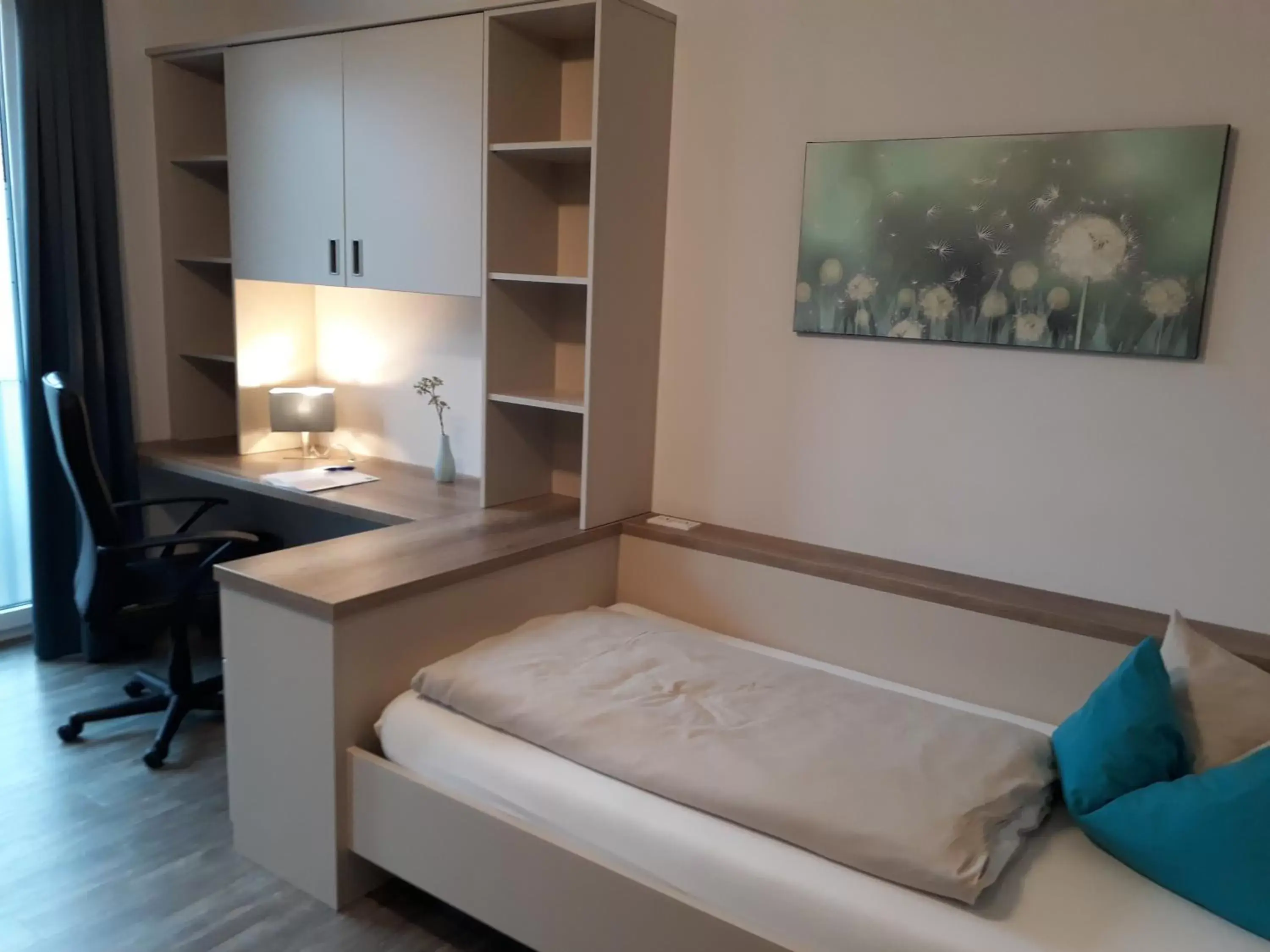 Apartment - single occupancy in Hotel M24 - Alle Zimmer mit Küchenzeile Apartment - single occupancy in Hotel M24 - Alle Zimmer mit Küchenzeile