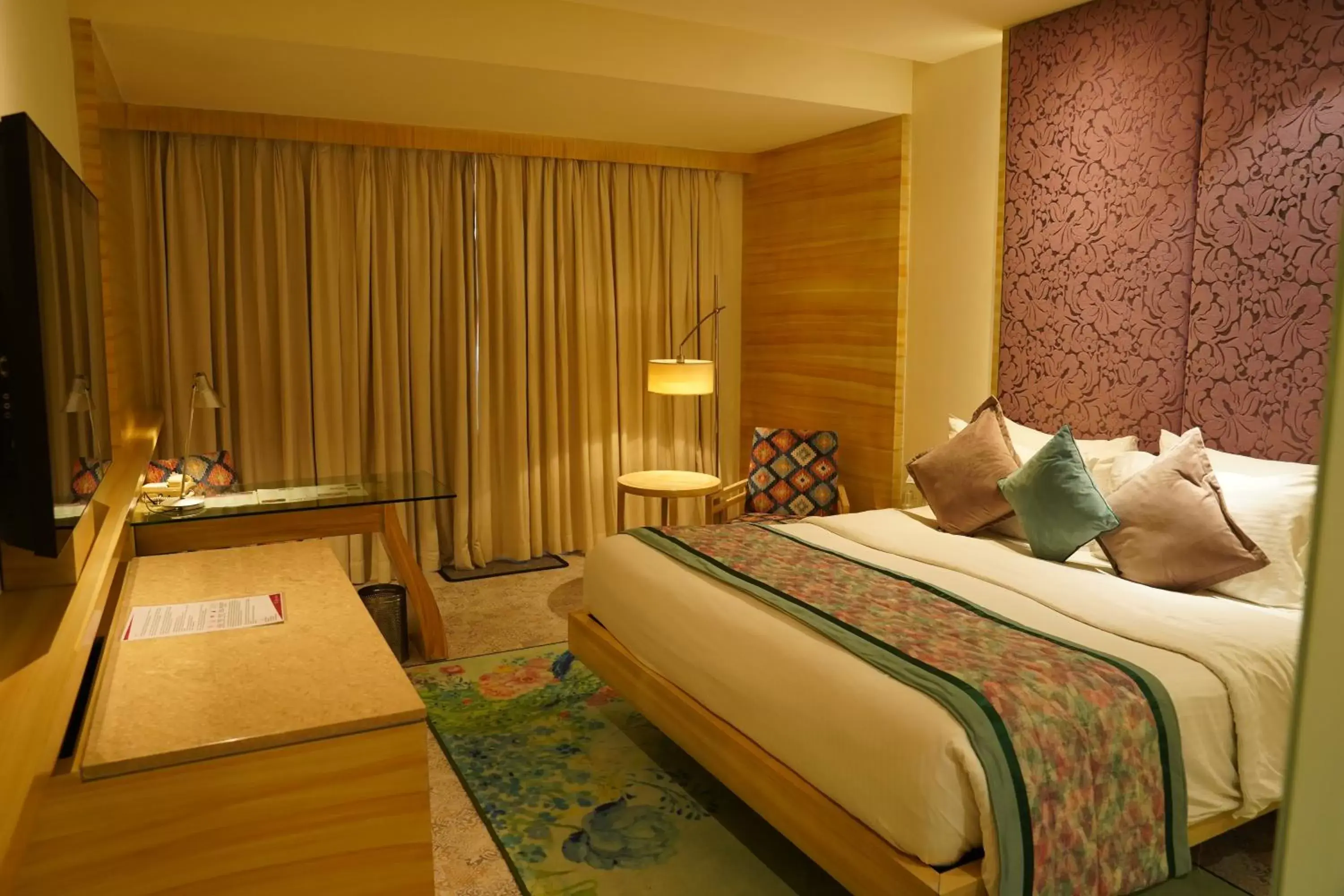 Club Room with Bath Tub - single occupancy in Hotel Royal Orchid Jaipur, Tonk Road Club Room with Bath Tub - single occupancy in Hotel Royal Orchid Jaipur, Tonk Road