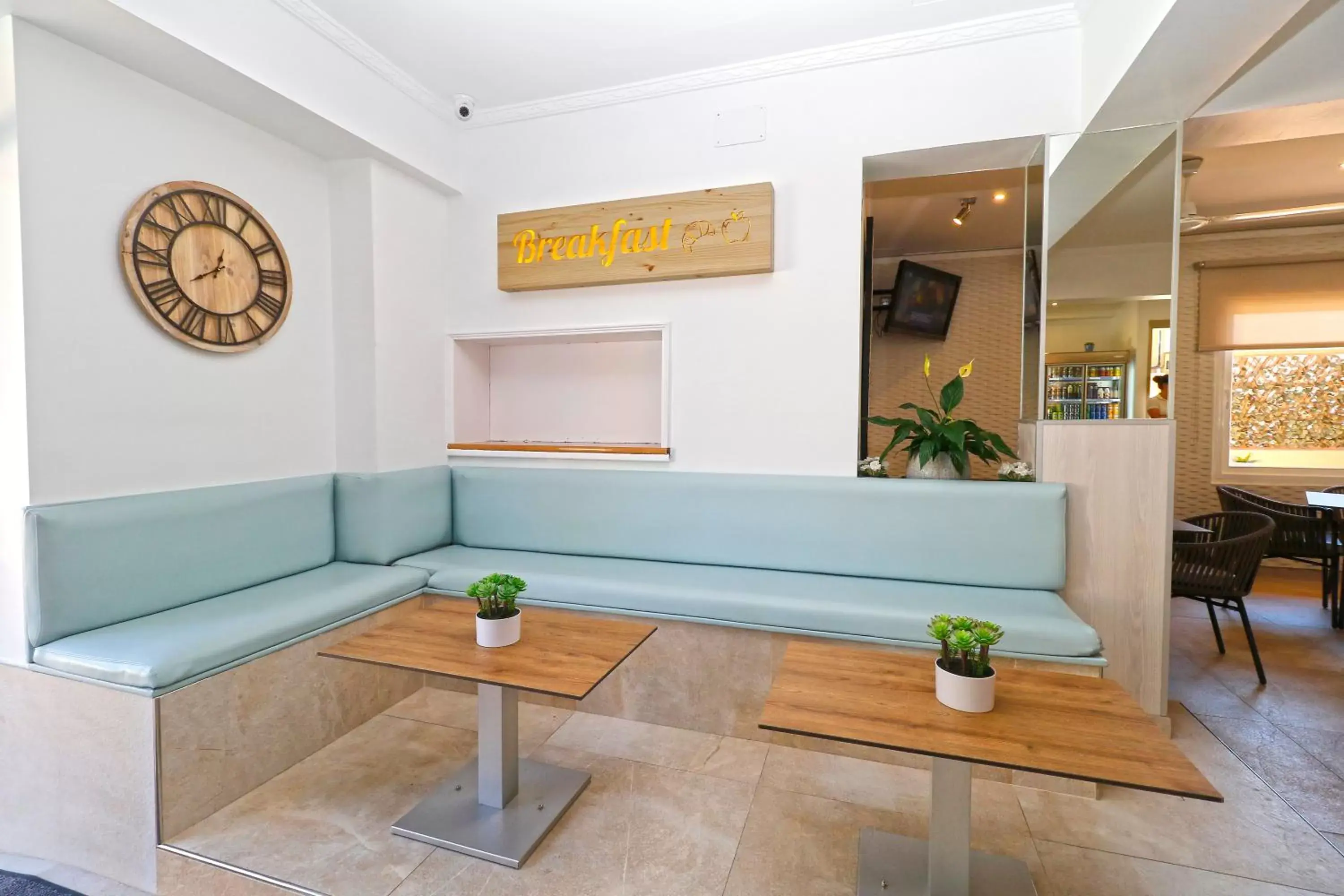 One-Bedroom Apartment in Martinez Apartments One-Bedroom Apartment in Martinez Apartments