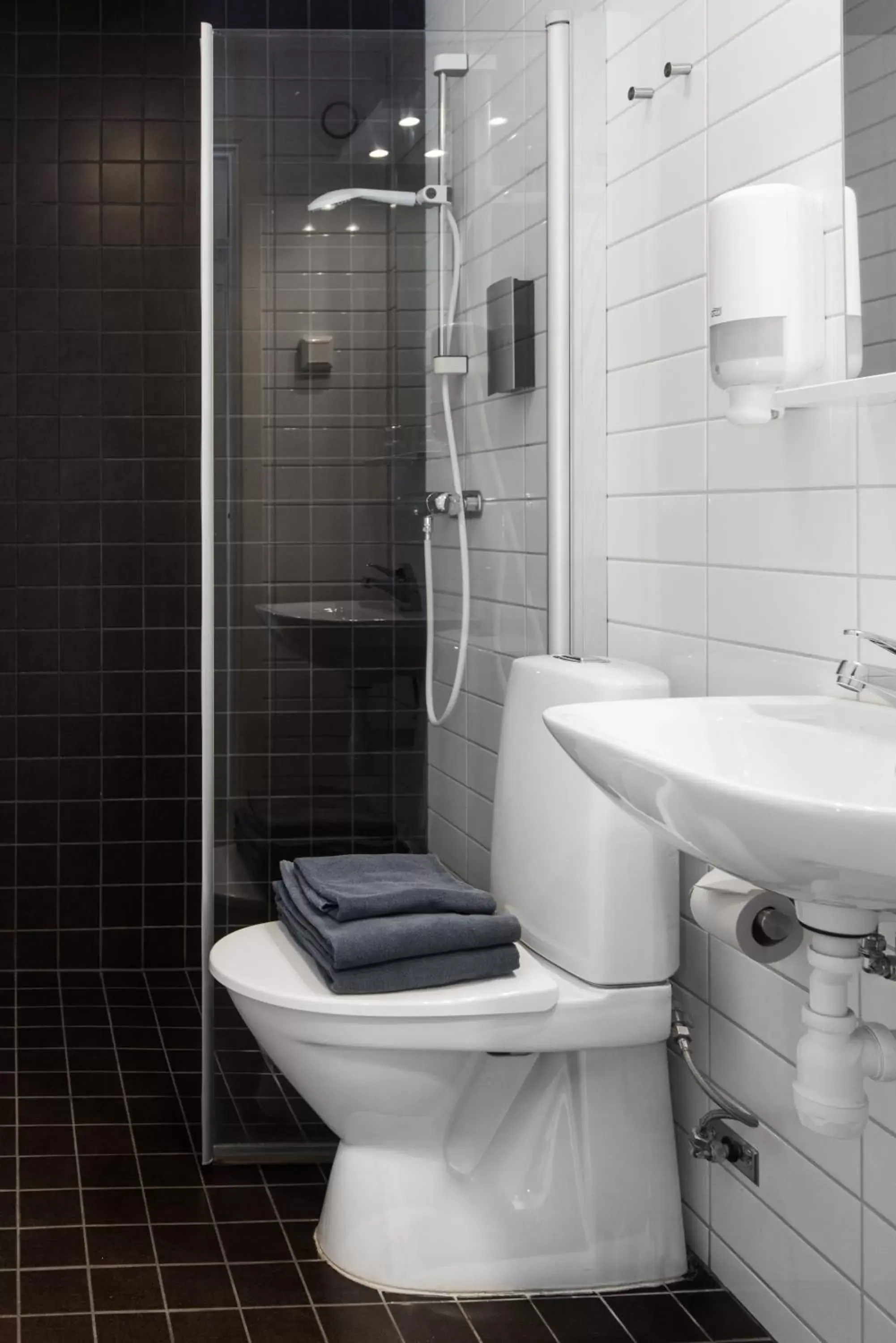 Medium Double Room - single occupancy in Hotell Fyrislund Medium Double Room - single occupancy in Hotell Fyrislund