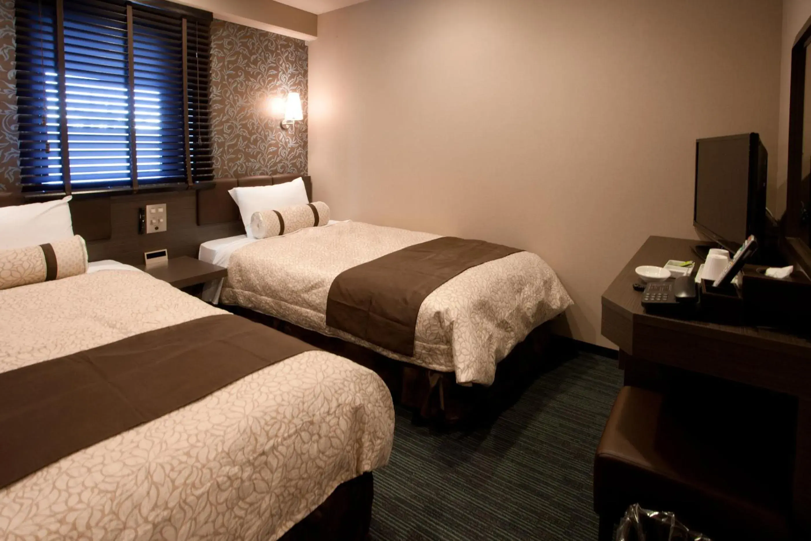 Twin Room (1 Adults) - single occupancy - Smoking in Kuretake Inn Premium Shizuoka Ekimae Twin Room (1 Adults) - single occupancy - Smoking in Kuretake Inn Premium Shizuoka Ekimae