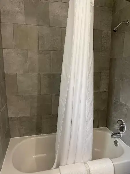 Deluxe Queen Room in A1 Inn Deluxe Queen Room in A1 Inn