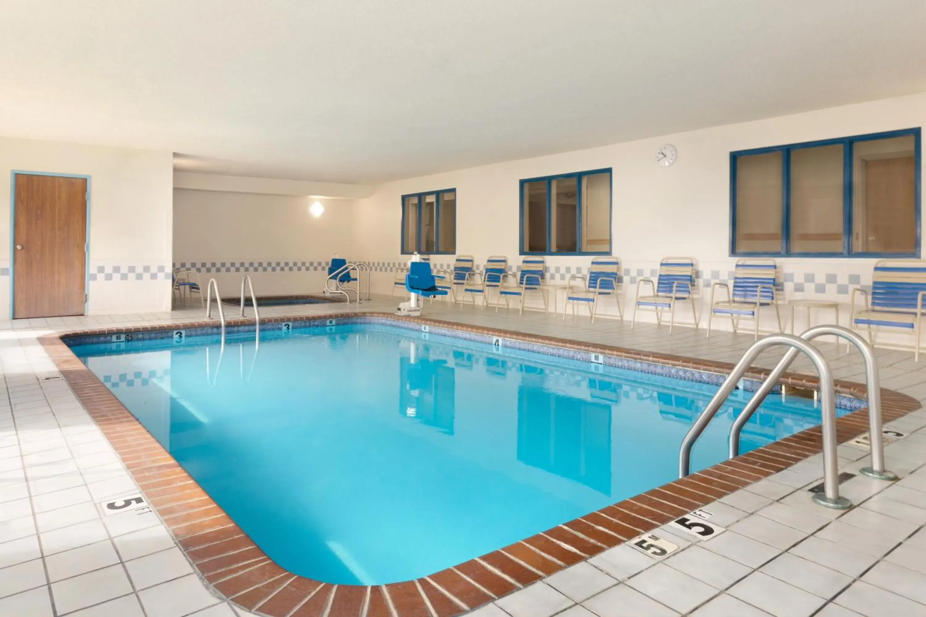 Swimming Pool in AmericInn by Wyndham Salina Swimming Pool in AmericInn by Wyndham Salina
