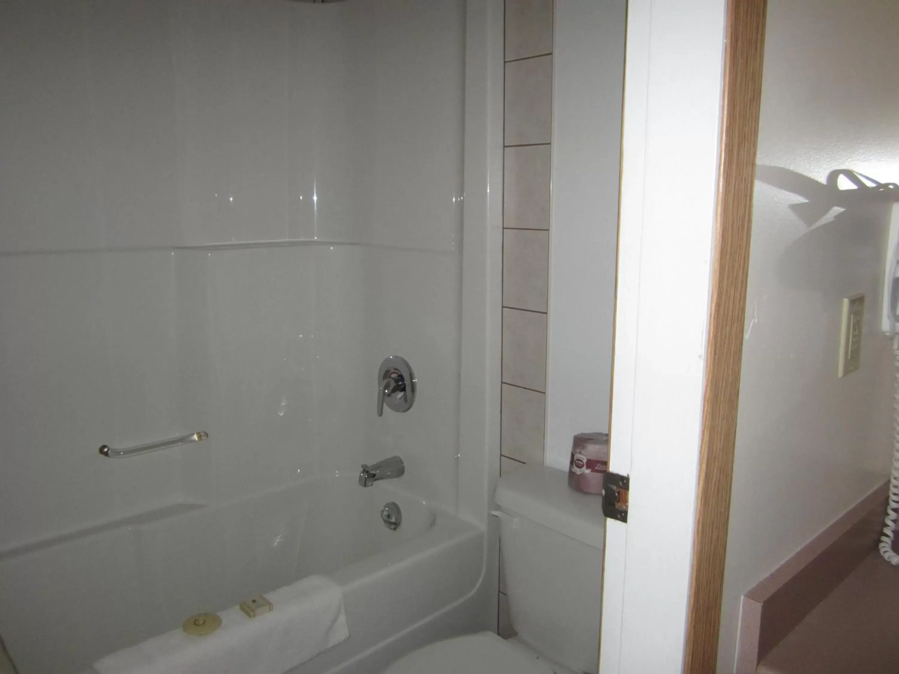 King Room with Kitchenette in Chalet Inn King Room with Kitchenette in Chalet Inn