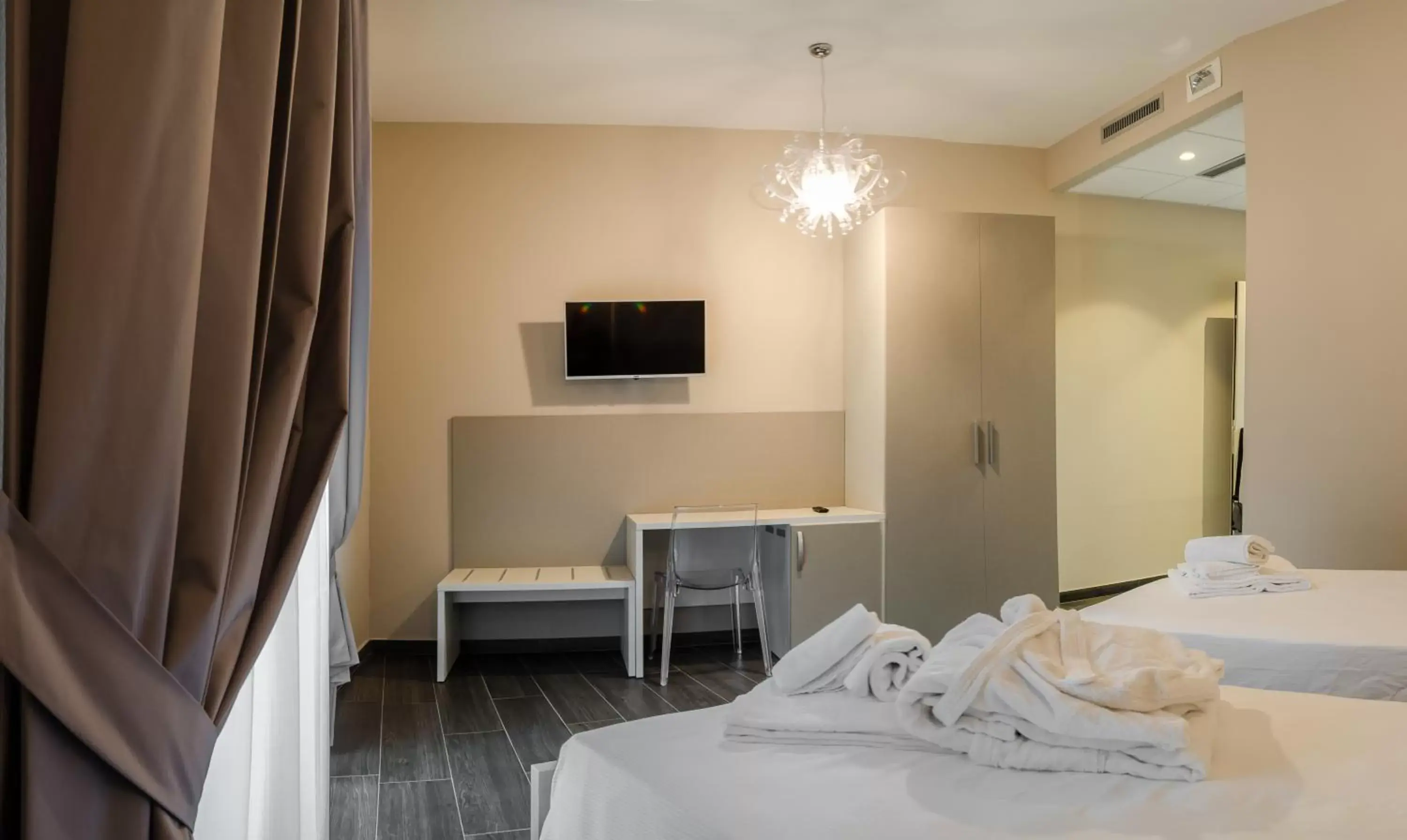 Twin Room in Aparthotel ParKHo Twin Room in Aparthotel ParKHo