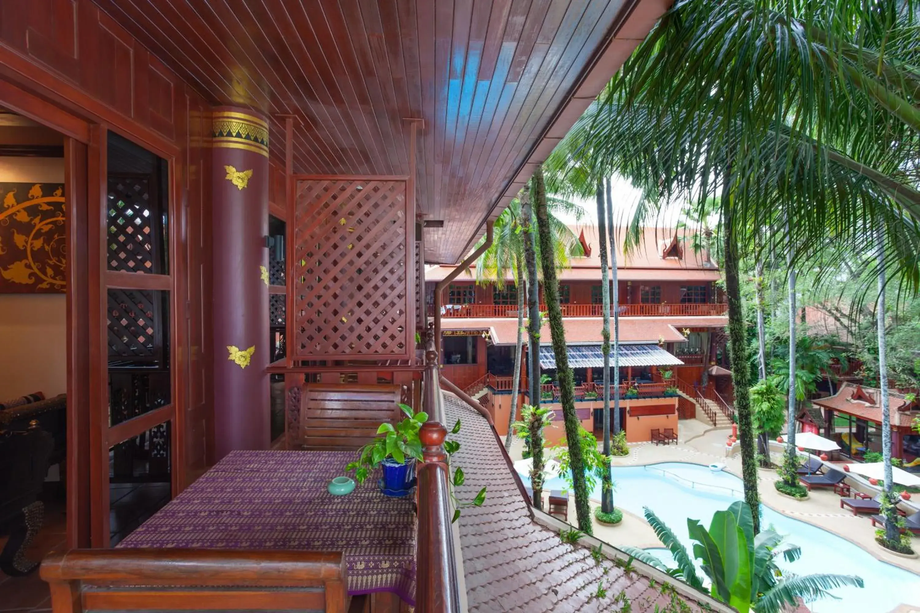 Deluxe Room with Balcony in Royal Phawadee Village Patong - 2 Minutes walk to the beach Deluxe Room with Balcony in Royal Phawadee Village Patong - 2 Minutes walk to the beach