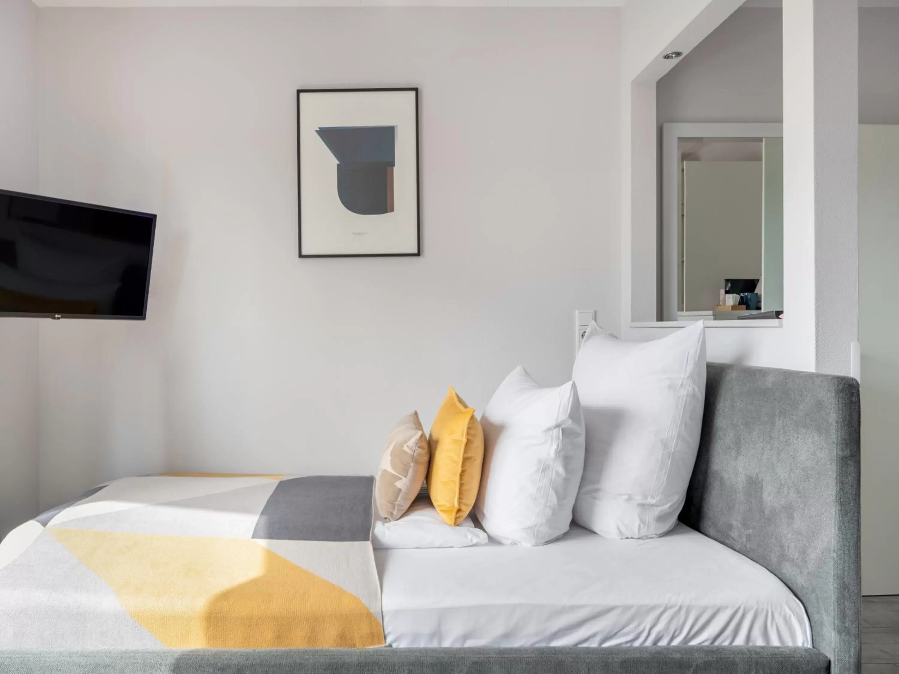 Medium Studio with Kitchenette and Balcony - Single bed in Numa Frankfurt Oben Medium Studio with Kitchenette and Balcony - Single bed in Numa Frankfurt Oben