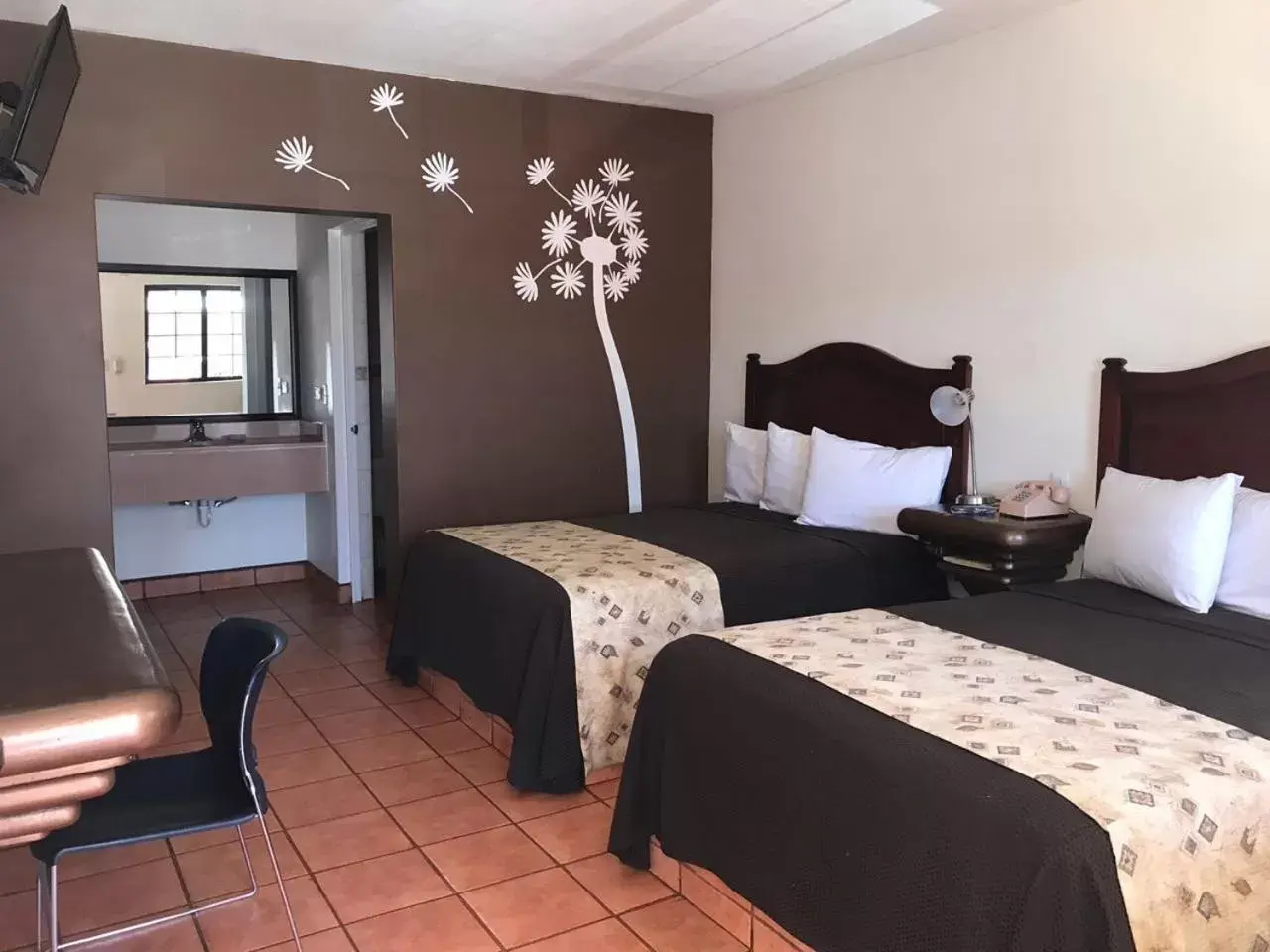 Standard Double Room in Hotel Colonial de Nogales Standard Double Room in Hotel Colonial de Nogales