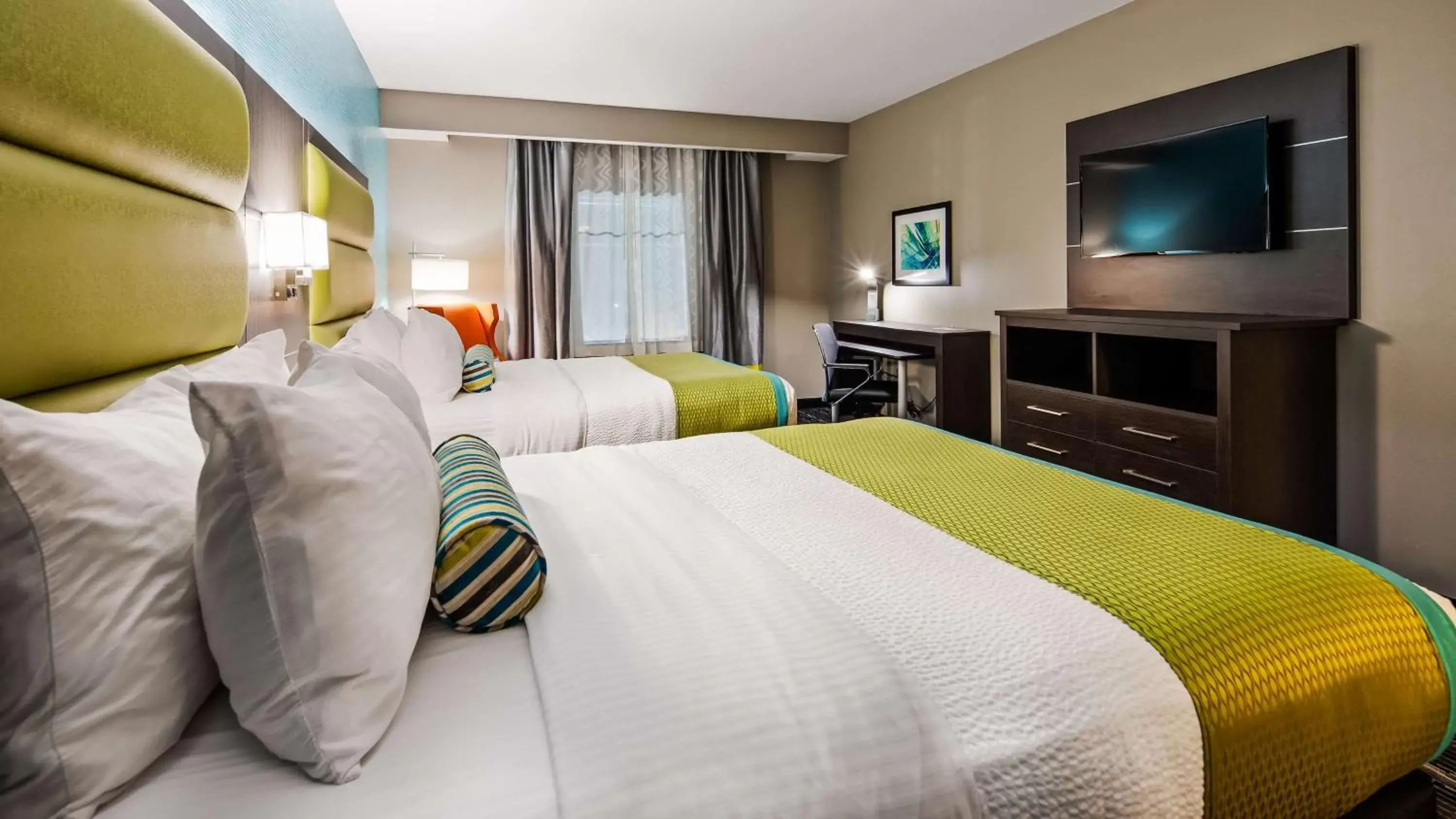 Queen Room with Two Queen Beds - Non Smoking in Best Western Plus Pasadena Inn & Suites Queen Room with Two Queen Beds - Non Smoking in Best Western Plus Pasadena Inn & Suites