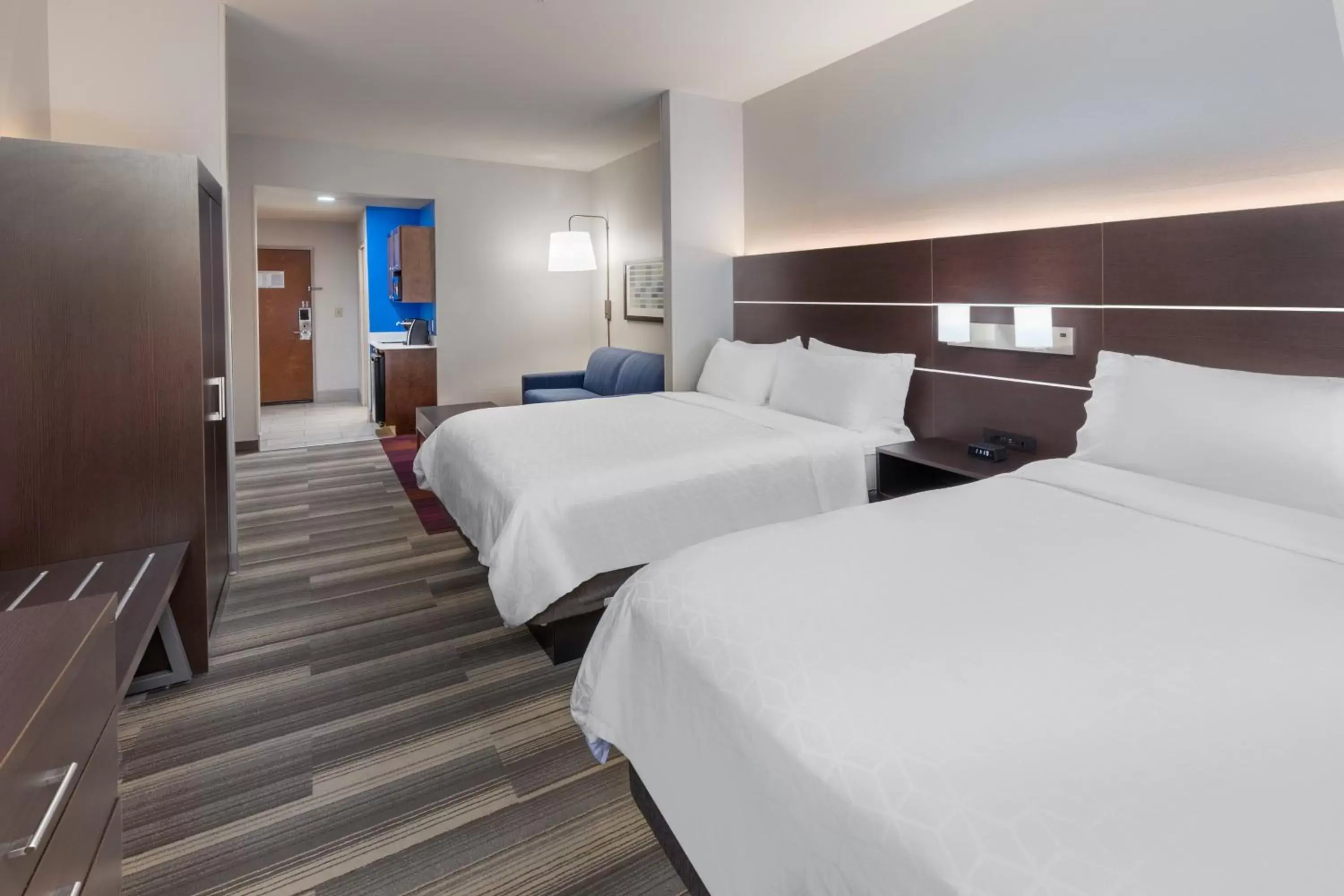 Suite with Two Queen Beds in Holiday Inn Express Hotel & Suites Picayune by IHG Suite with Two Queen Beds in Holiday Inn Express Hotel & Suites Picayune by IHG