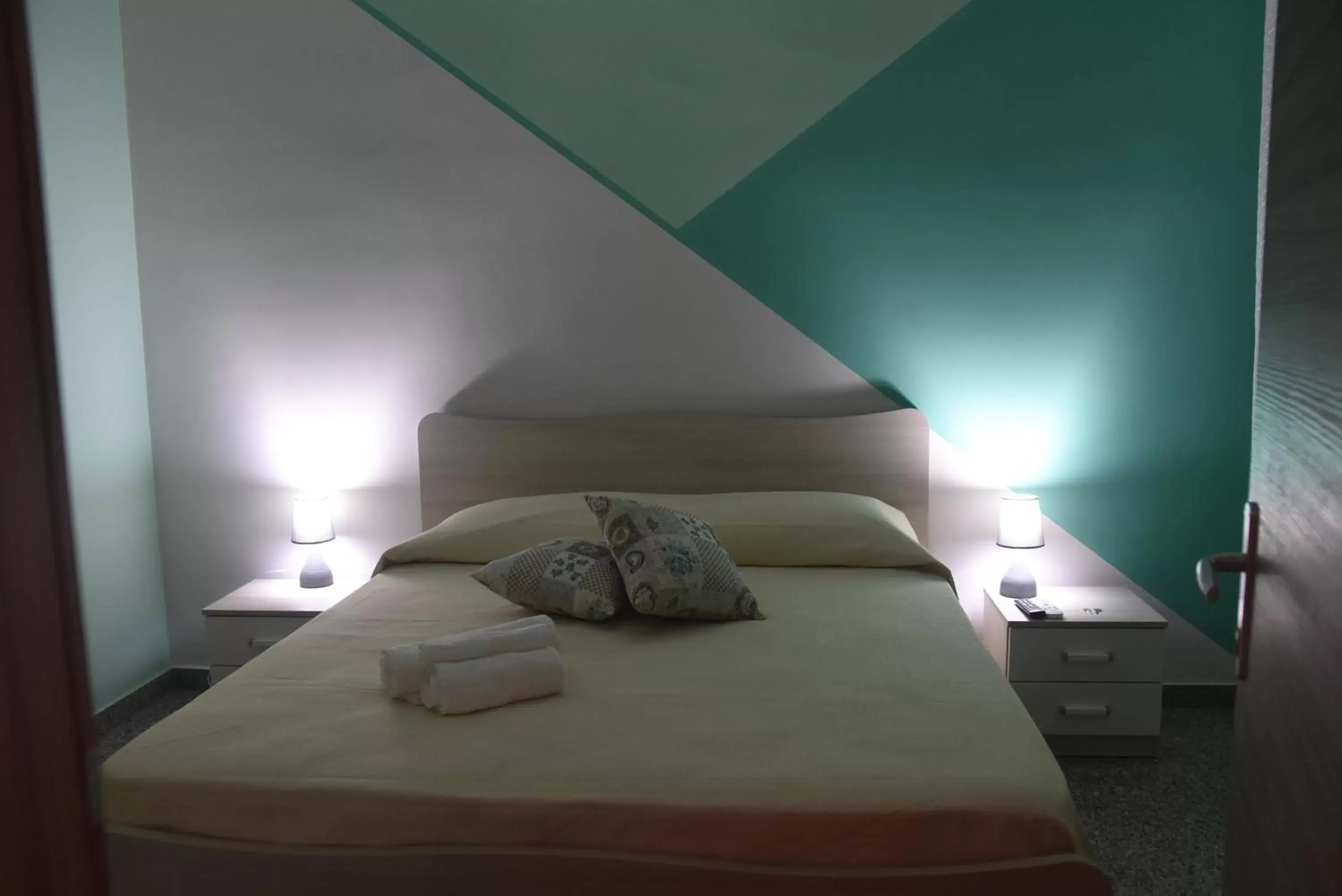 Standard Double Room - single occupancy in Charm Airport Standard Double Room - single occupancy in Charm Airport