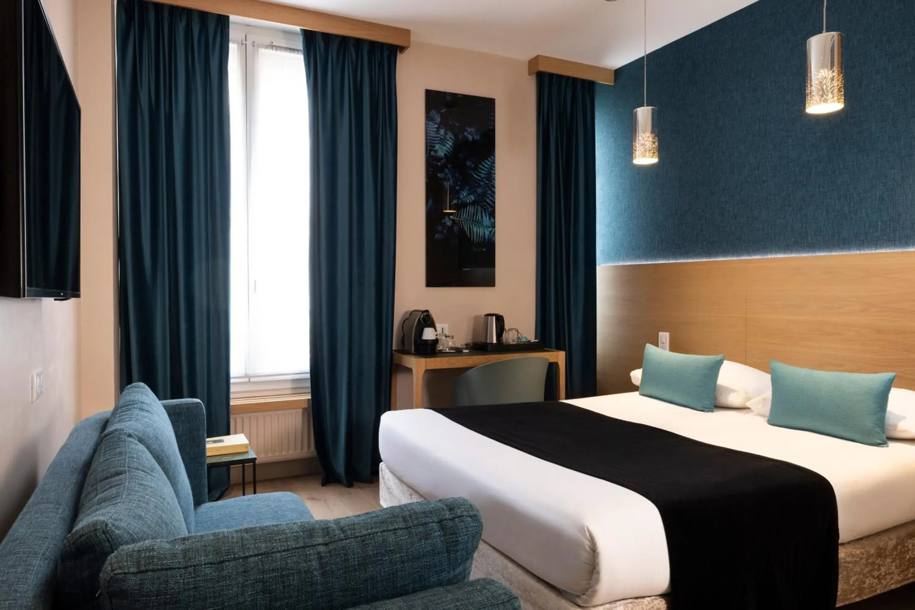 Superior Double Room in Hôtel Elixir Superior Double Room in Hôtel Elixir