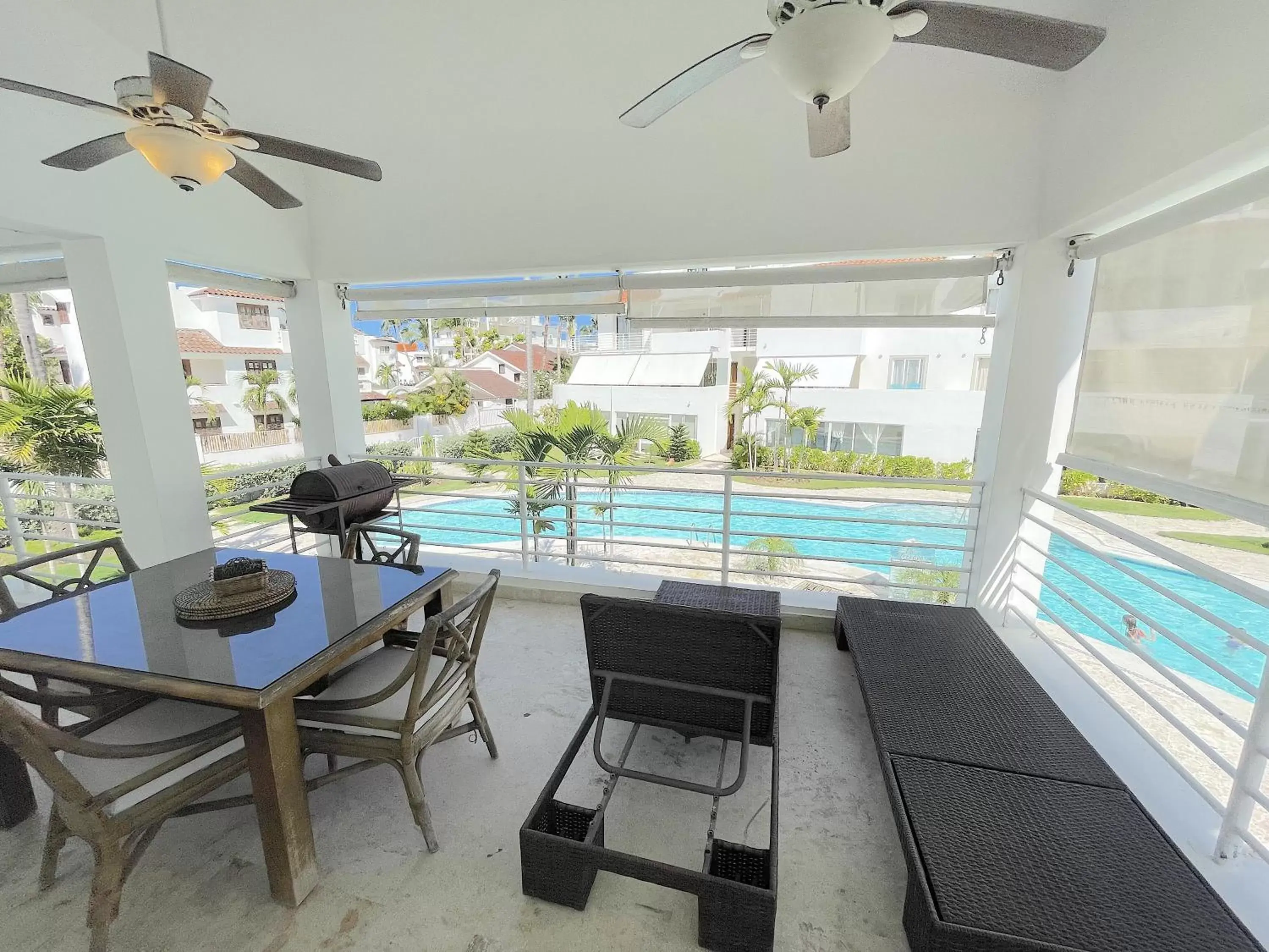Apartment with Pool View in HOTEL Beach VILLAS Los Corales WIFI & BBQ BEACH CLUB Apartment with Pool View in HOTEL Beach VILLAS Los Corales WIFI & BBQ BEACH CLUB