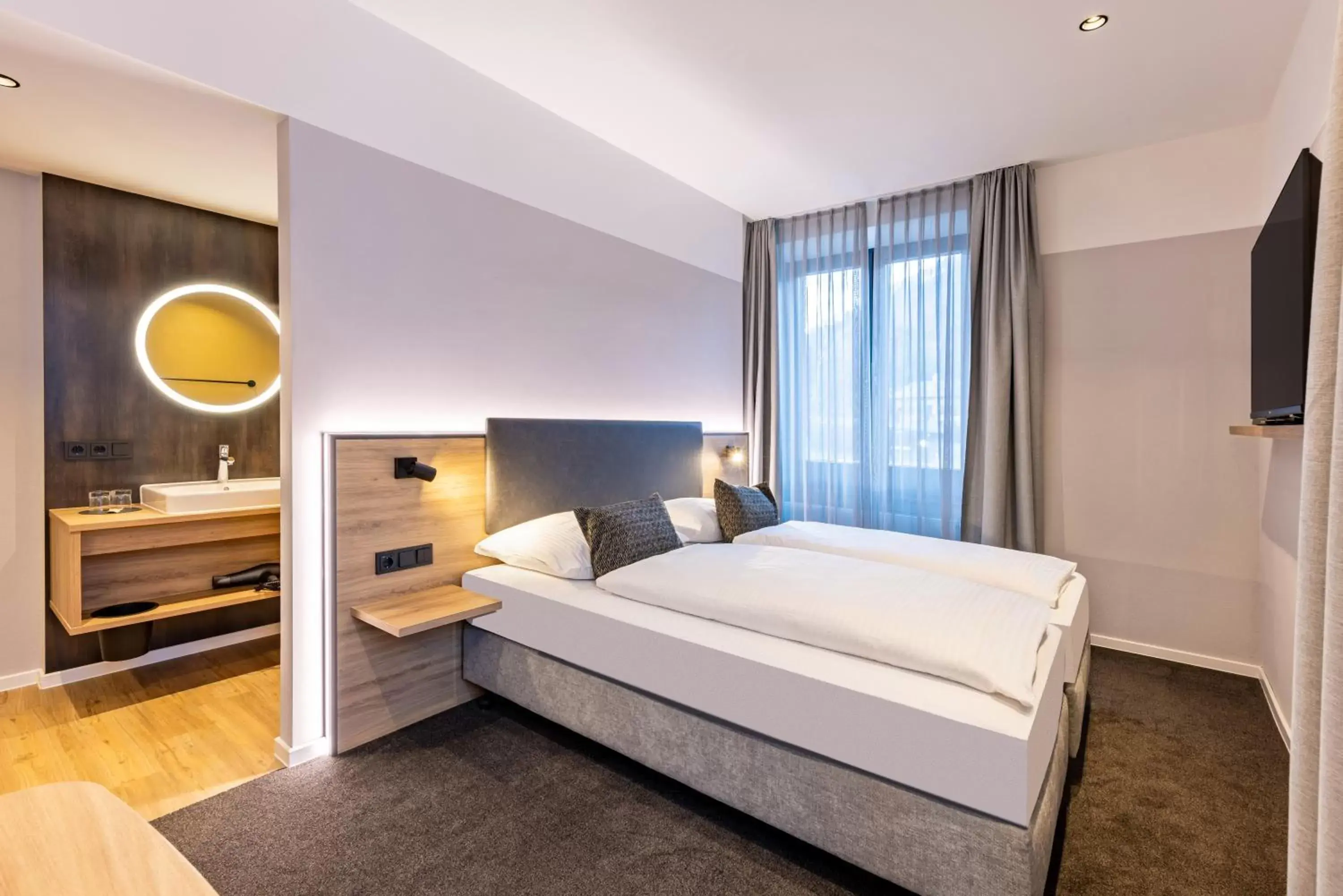 Deluxe Studio - single occupancy in BOLLWERK Lifestyle Hotel, automatisiertes Hotel mit Self Check In Deluxe Studio - single occupancy in BOLLWERK Lifestyle Hotel, automatisiertes Hotel mit Self Check In