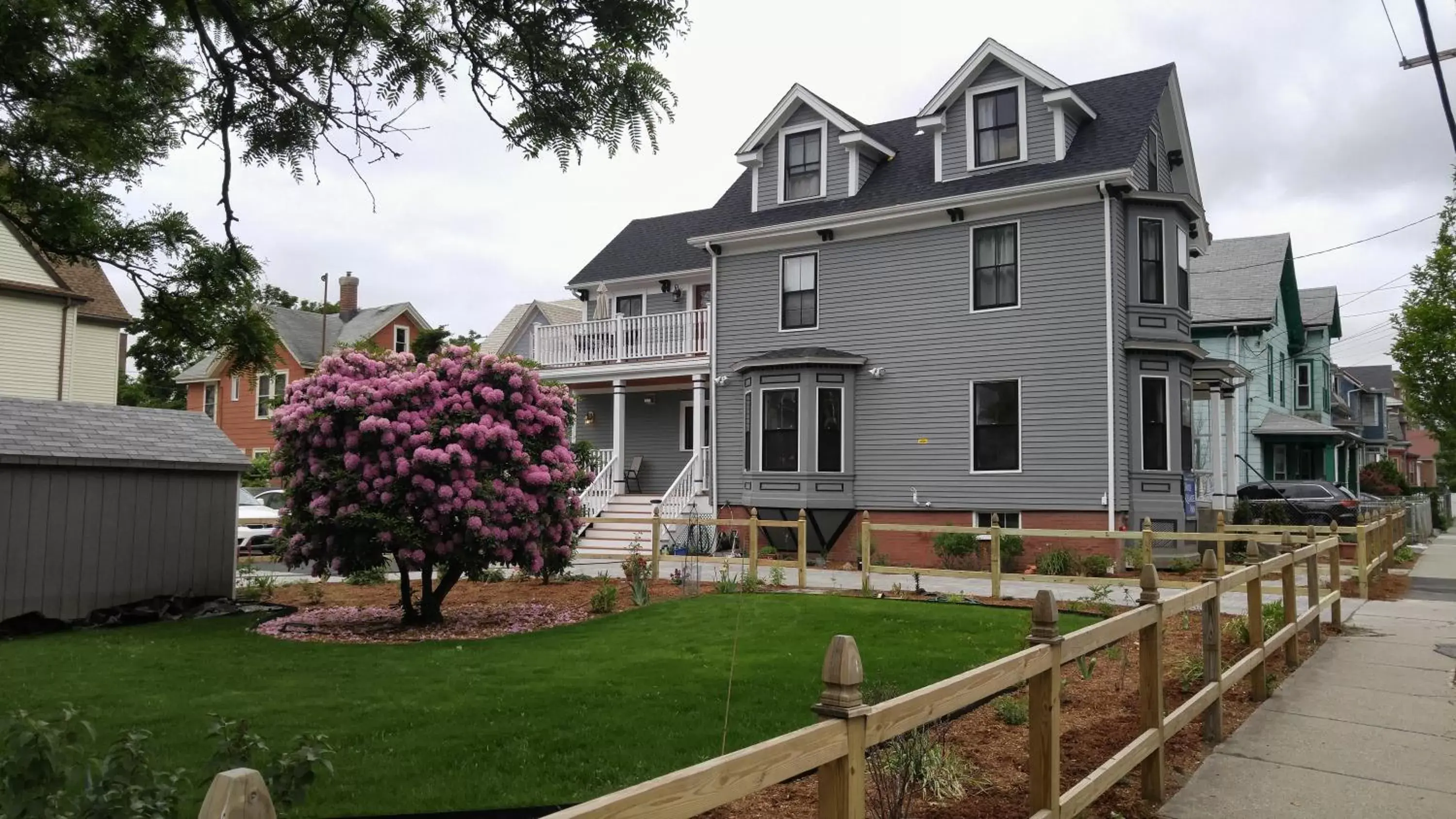 Davis Square Inn Davis Square Inn