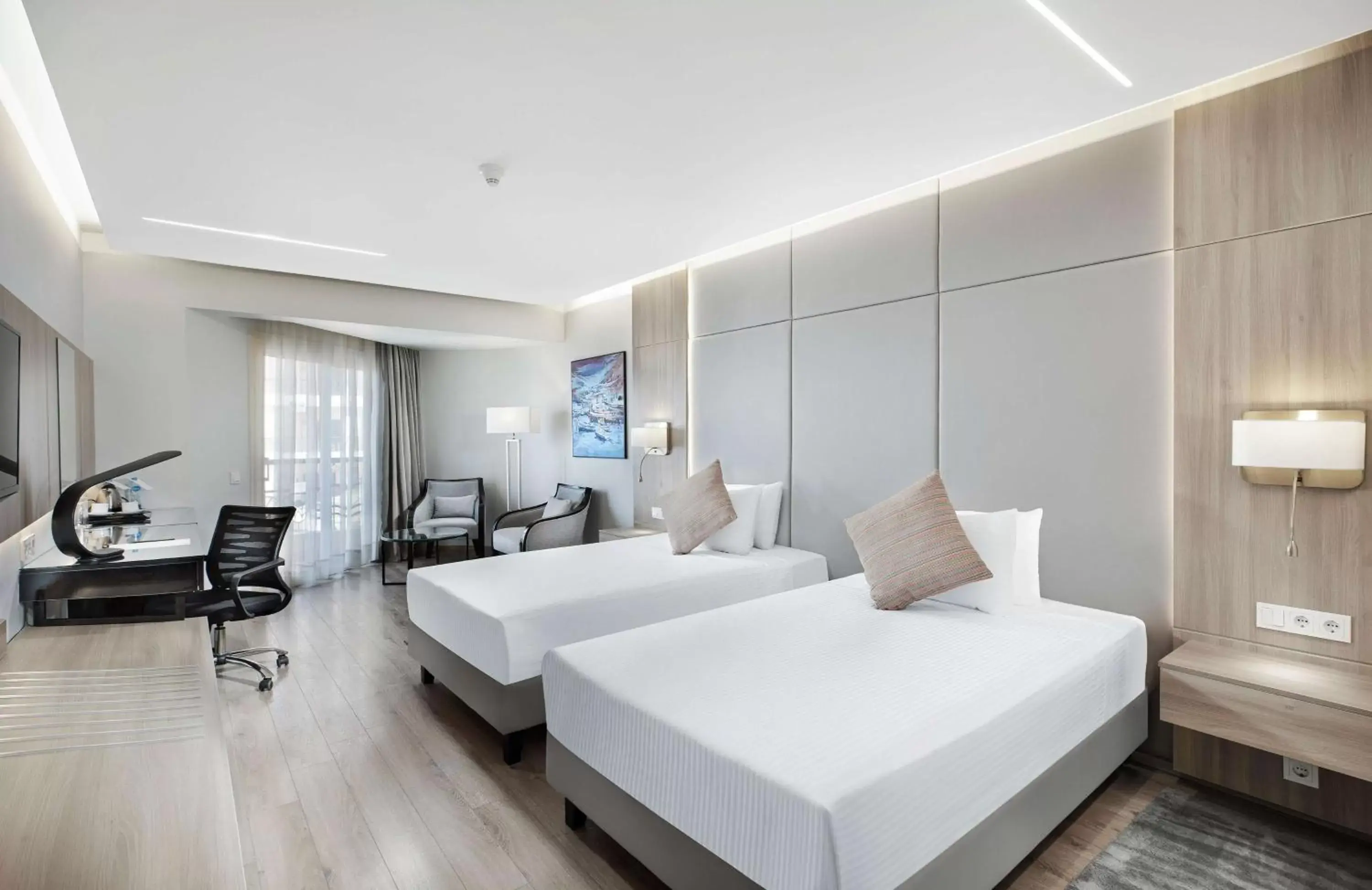 Executive Room Side Nile View in Steigenberger Nile Palace Luxor - Convention Center Executive Room Side Nile View in Steigenberger Nile Palace Luxor - Convention Center