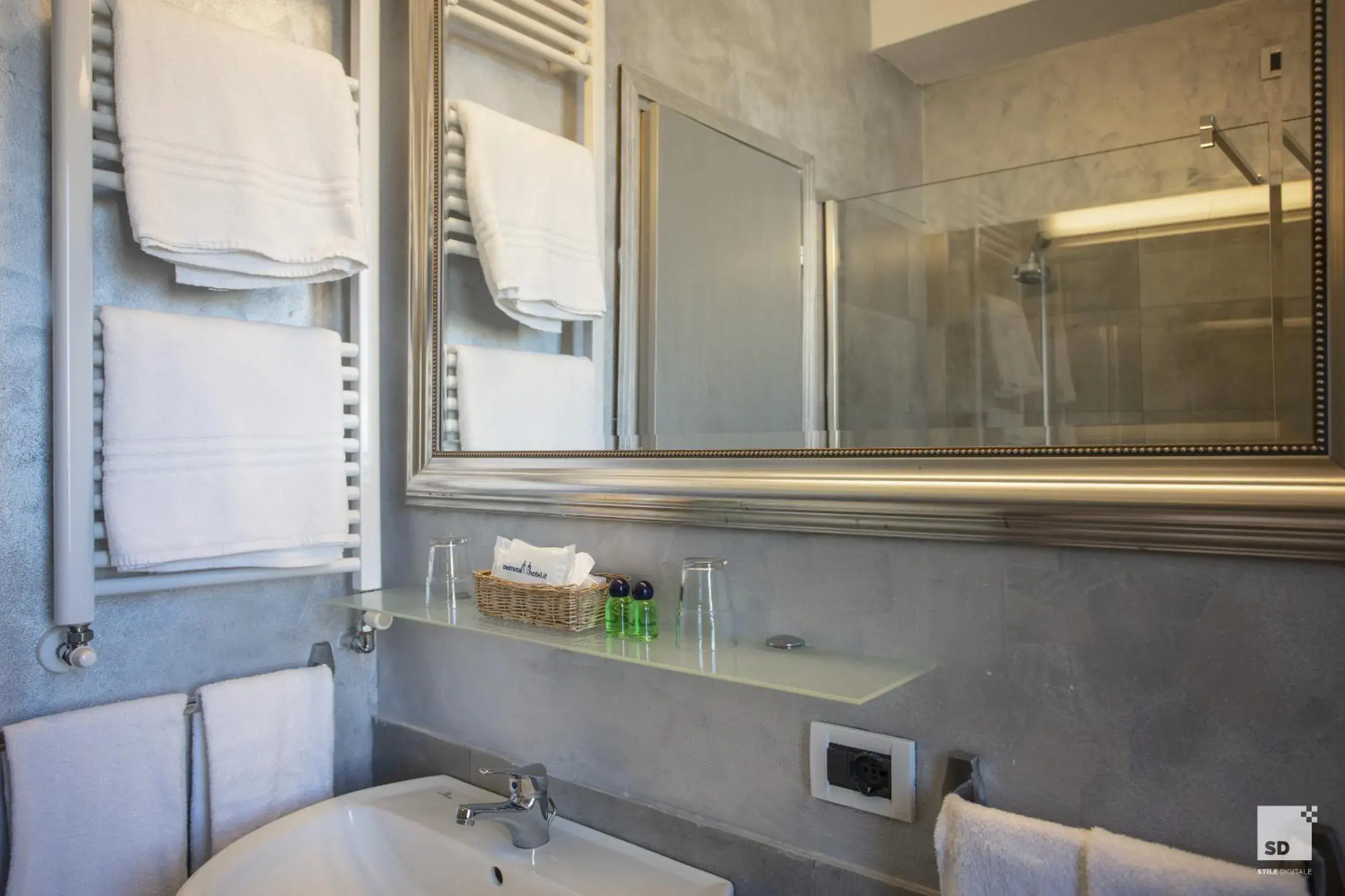 Comfort Triple Room in Admiral Hotel Comfort Triple Room in Admiral Hotel