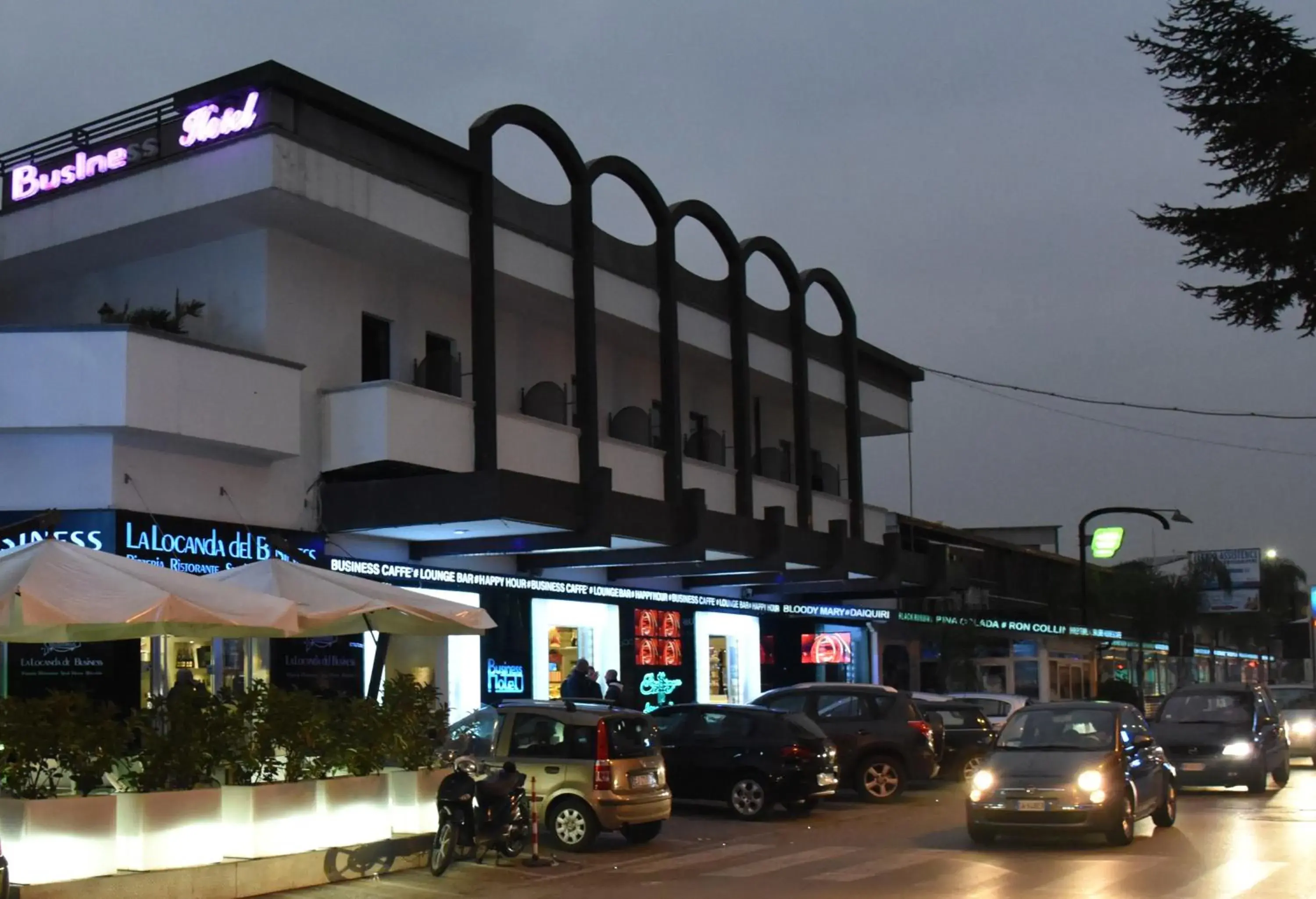 Business Hotel Business Hotel