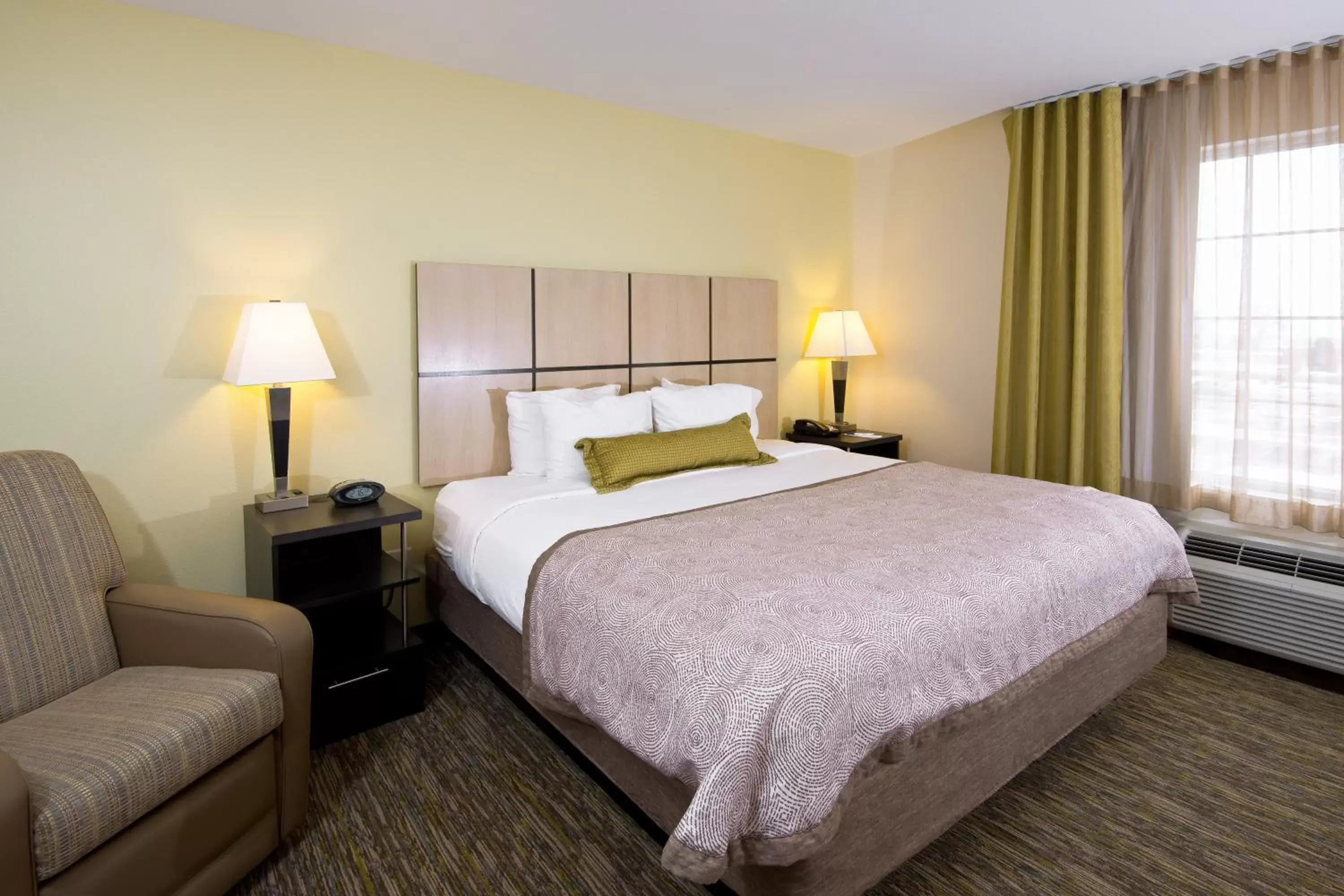 Standard Room in Candlewood Suites Greeley, an IHG Hotel Standard Room in Candlewood Suites Greeley, an IHG Hotel