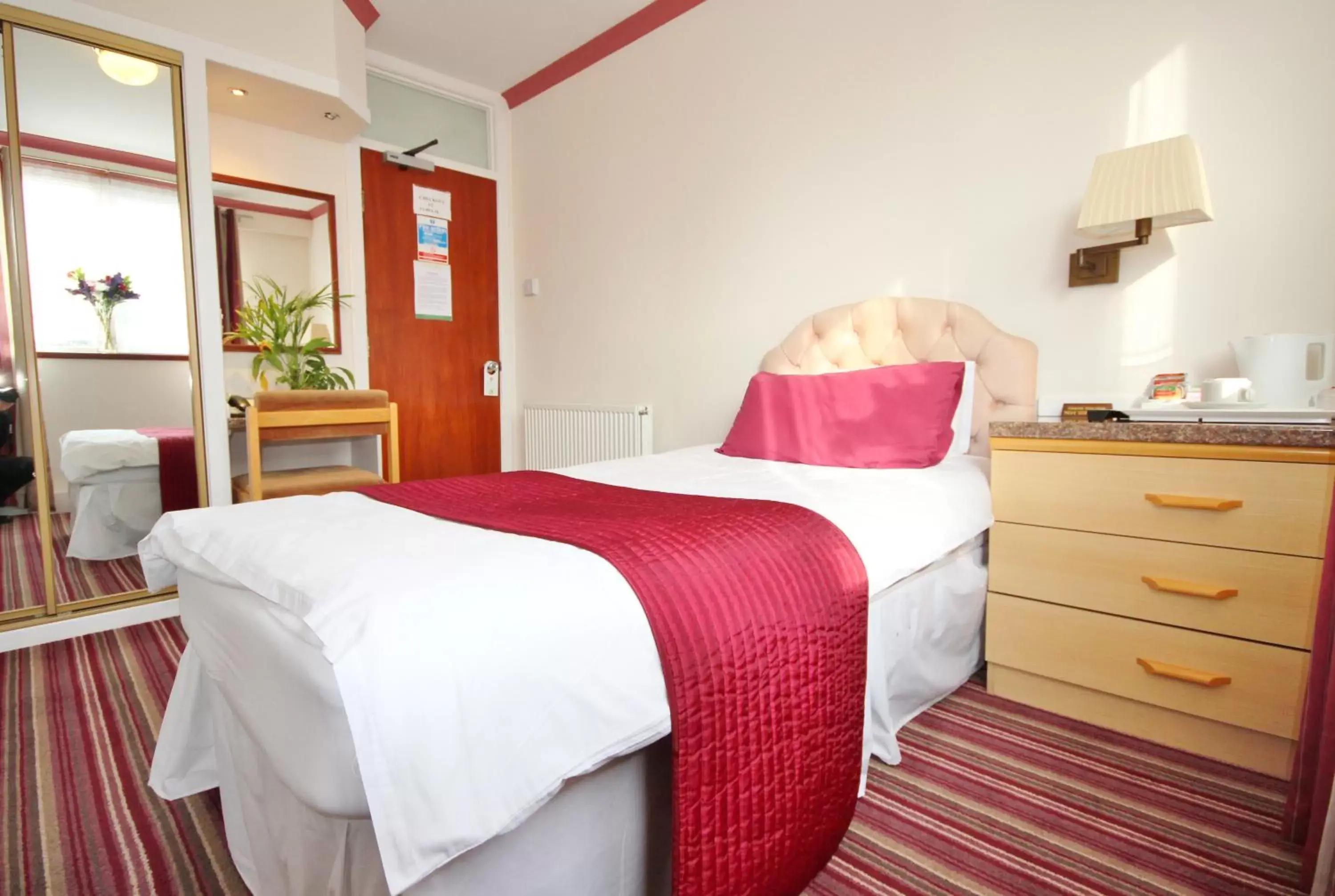 Single Room in Brig Inn Single Room in Brig Inn